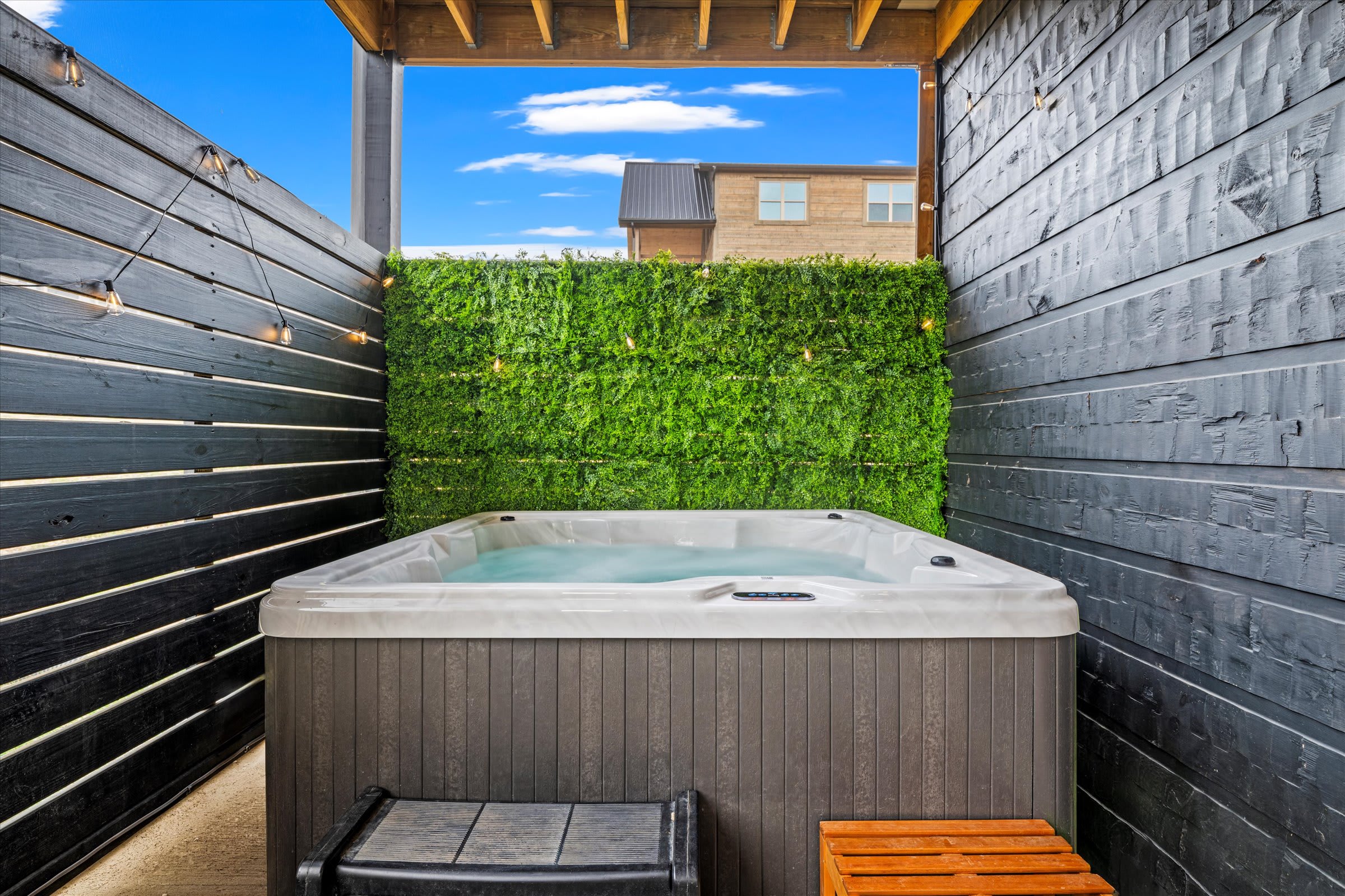 Cozy cabin w/ game room & indoor pool