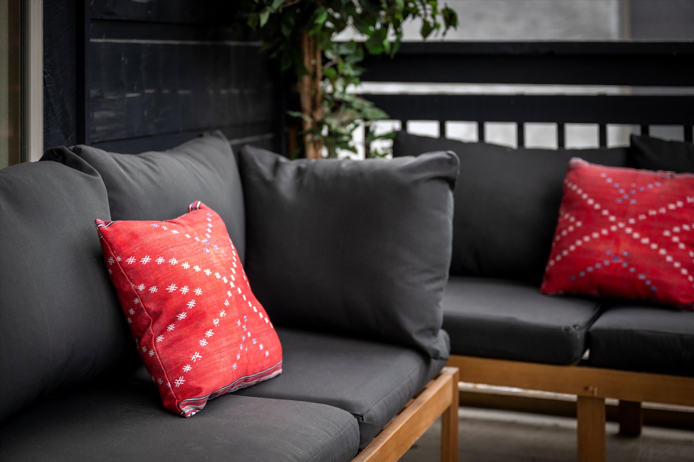 Cozy cabin w/ game room & indoor pool