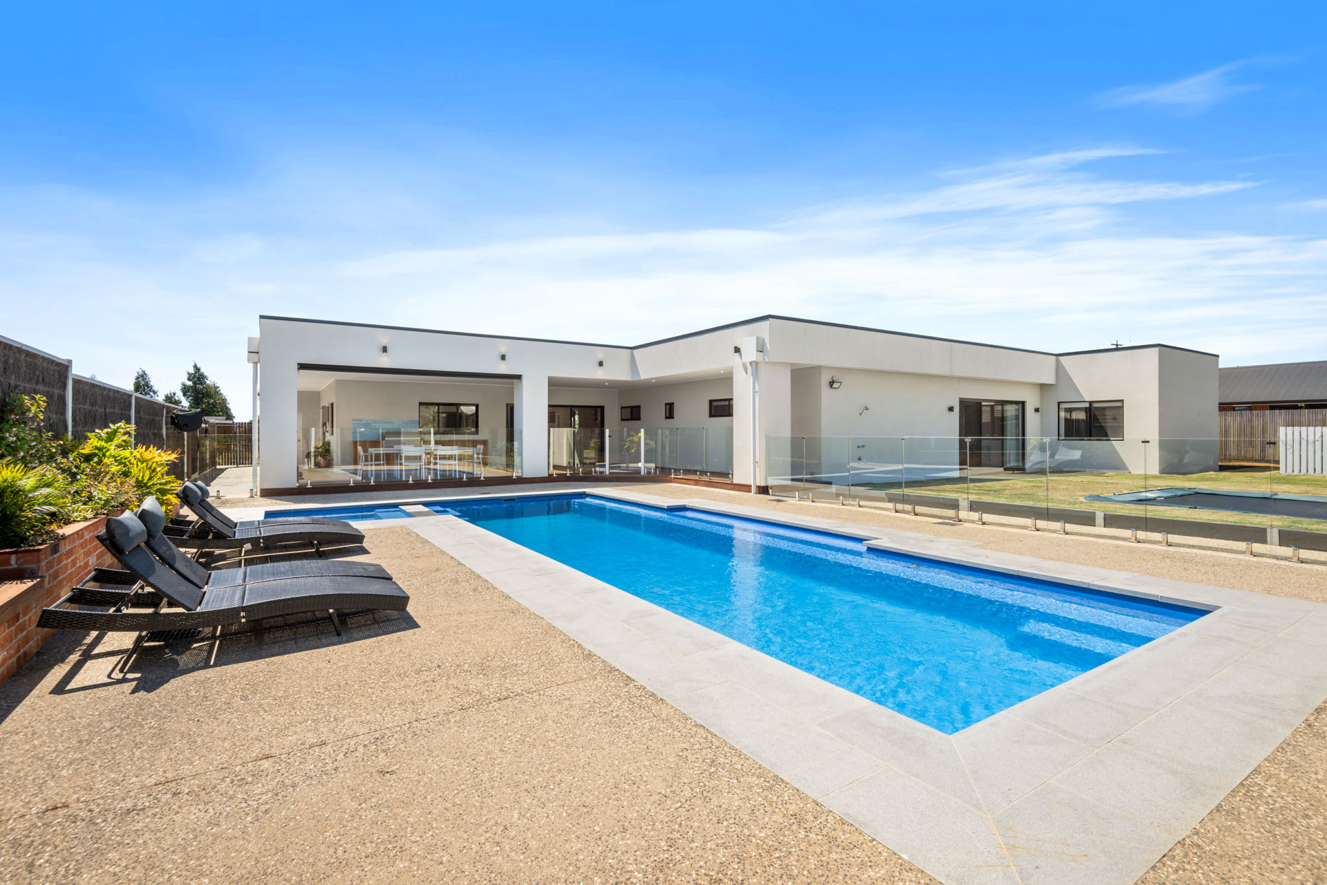 Luxury Bellbrae Retreat w Pool, Spa & 12 Guests — Bellbrae, Victoria — vacation rental
