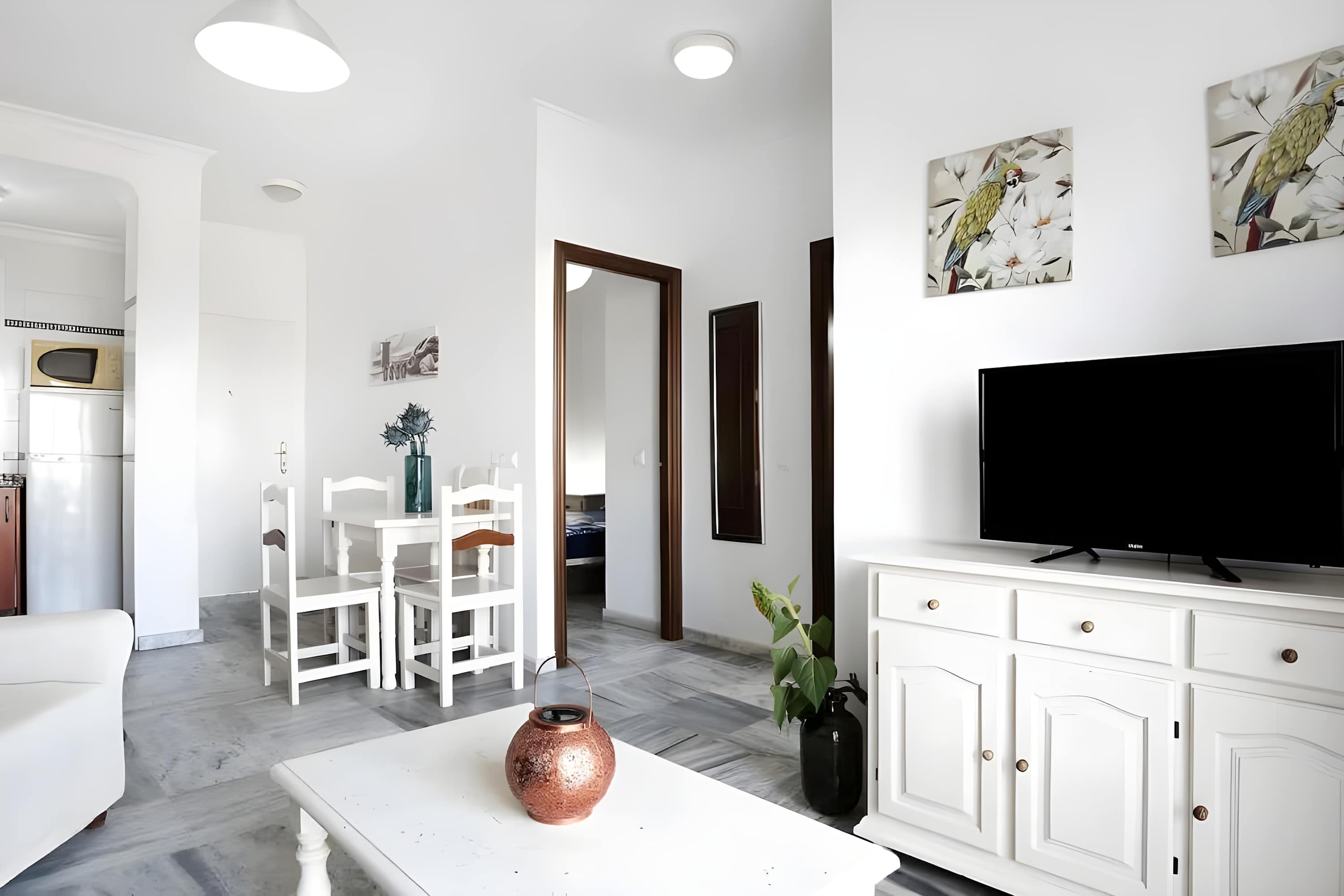 Apartamento central para 6 con Aire acondicionado - image 4