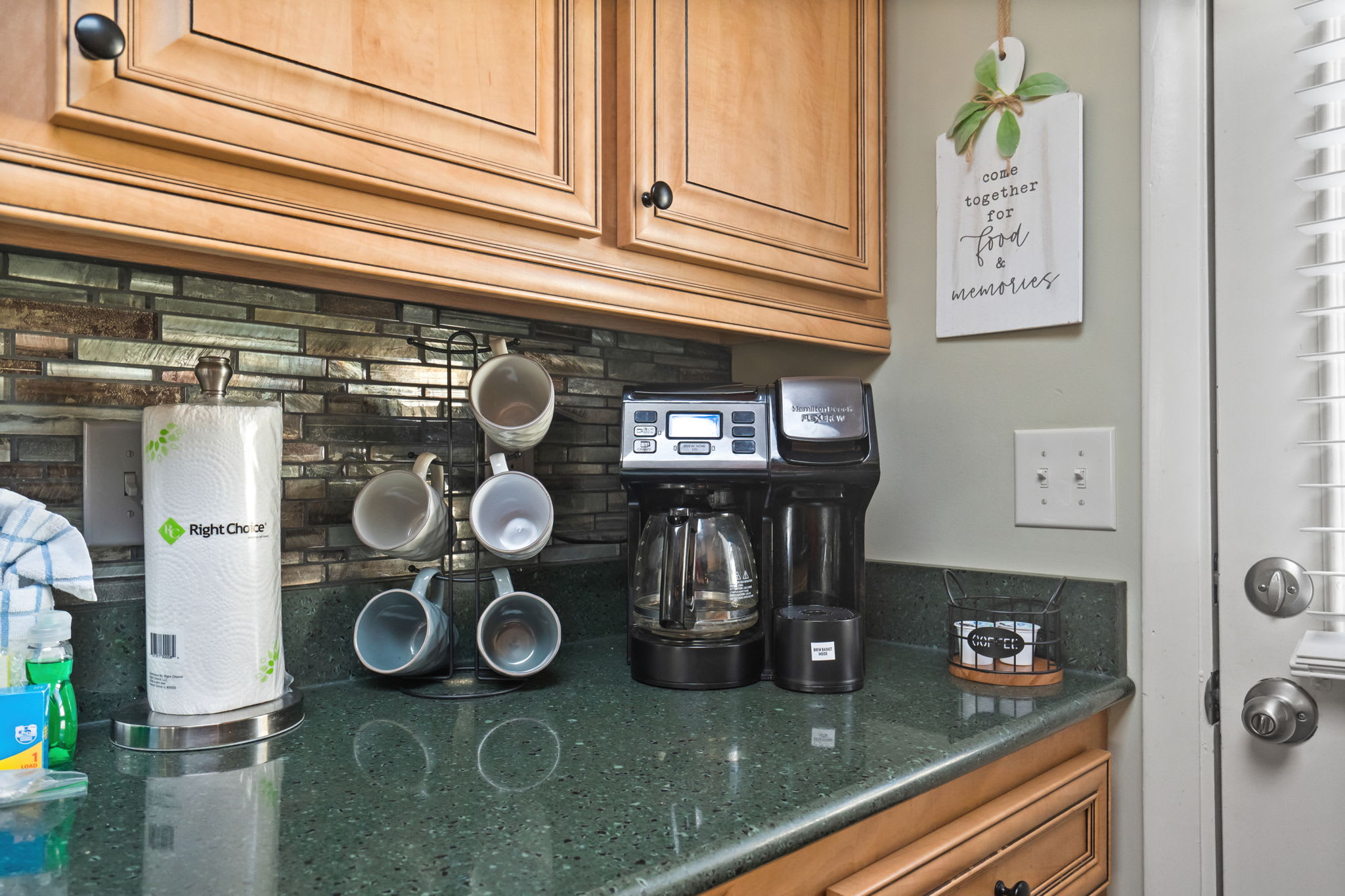 Guest Cottages 55G Short Walk to Ocean | Photo 9