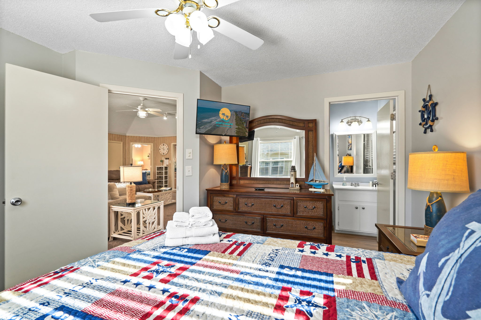 Guest Cottages 55G Short Walk to Ocean | Photo 17