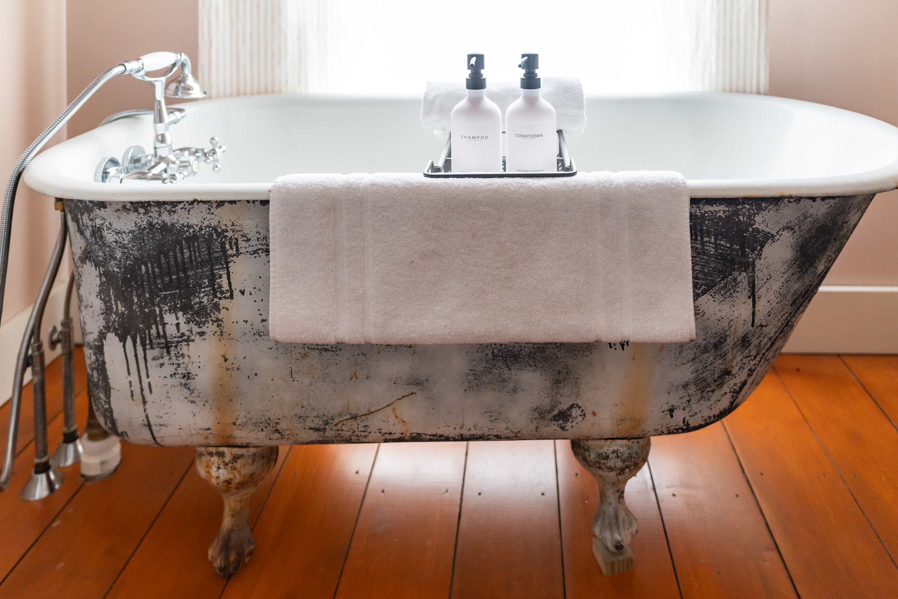 Echo Notch, Mtn Views, Fireplace | Echo Ridge Farm