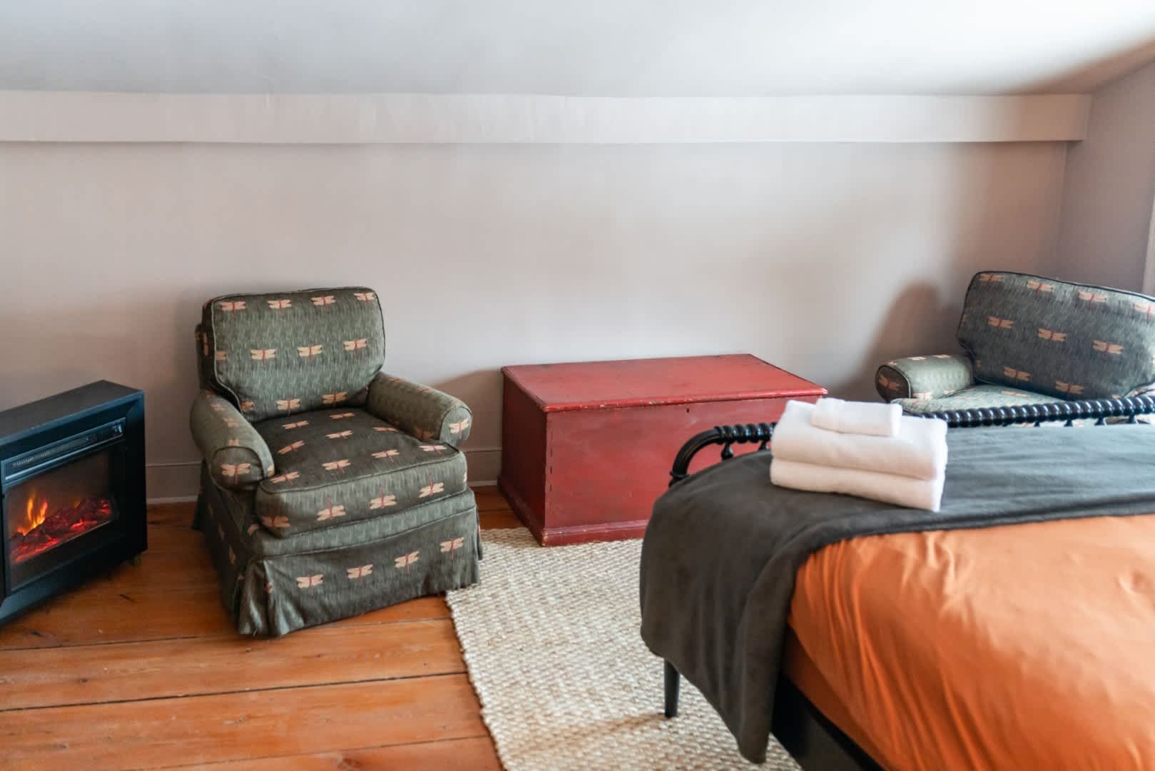 Echo Notch, Mtn Views, Fireplace | Echo Ridge Farm