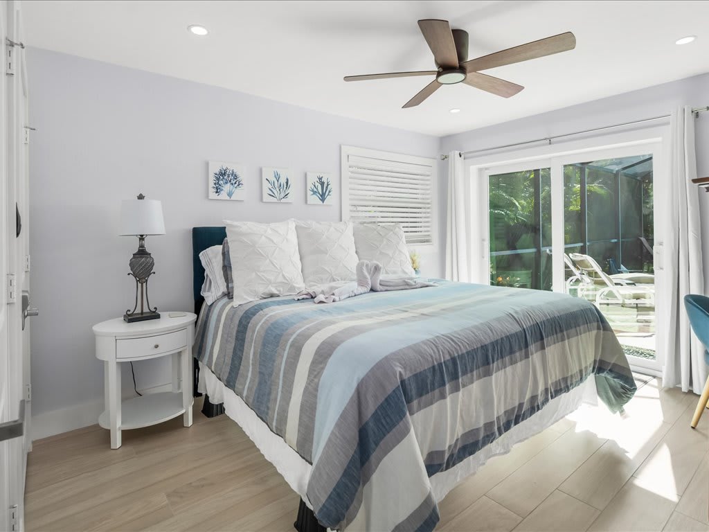 Walk to Beach Family Pool Home in Naples | Photo 15