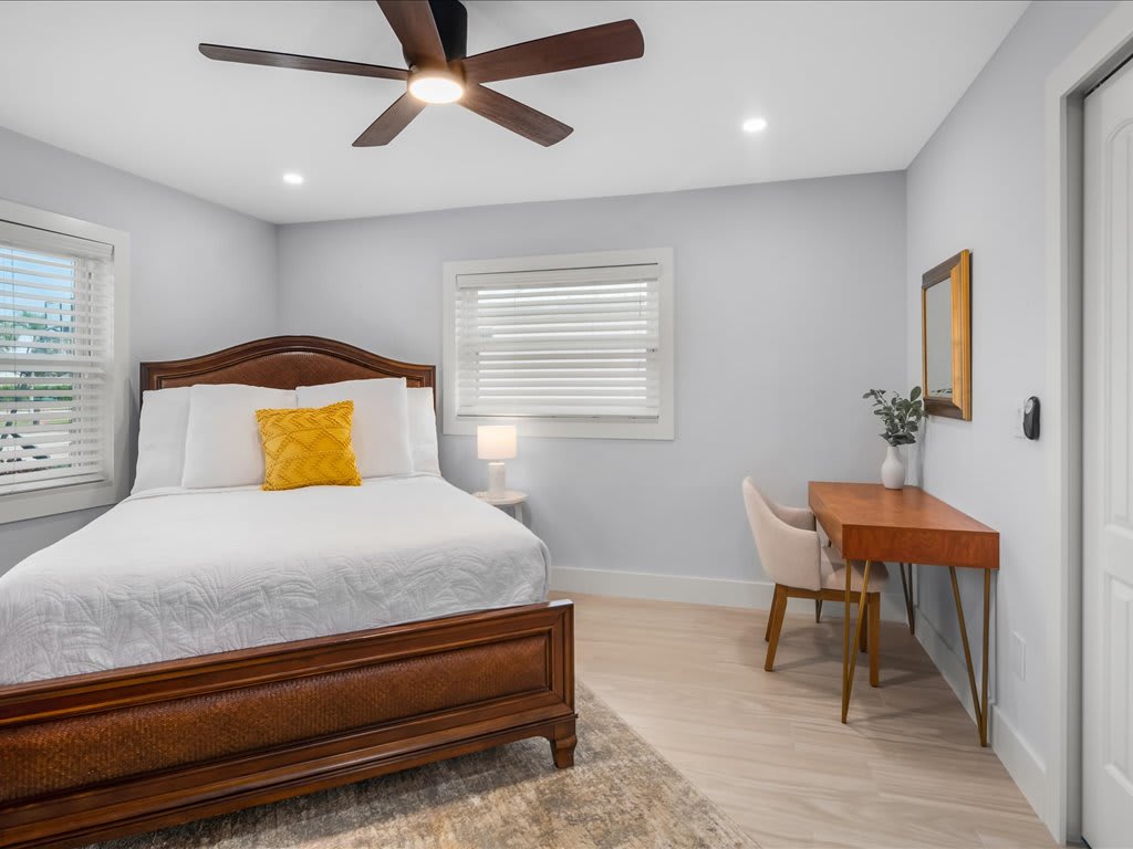 Walk to Beach Family Pool Home in Naples | Photo 18