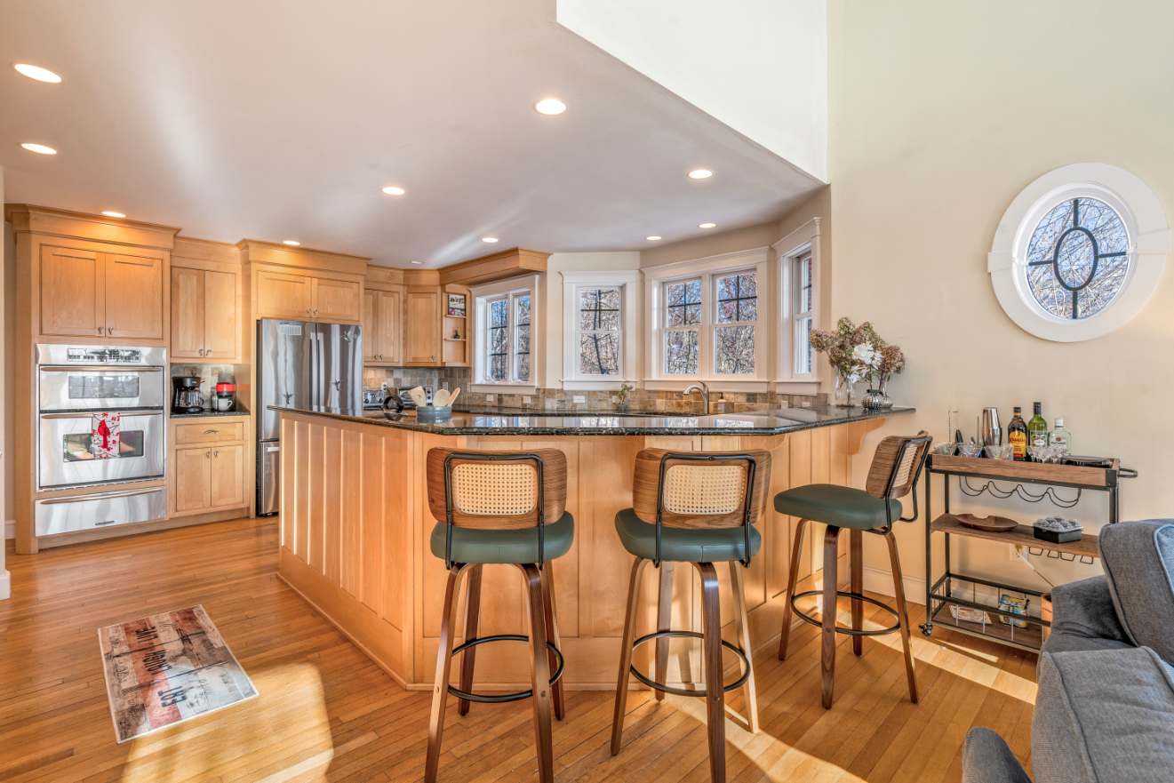 The open kitchen is well equipped for an unforgettable getaway​