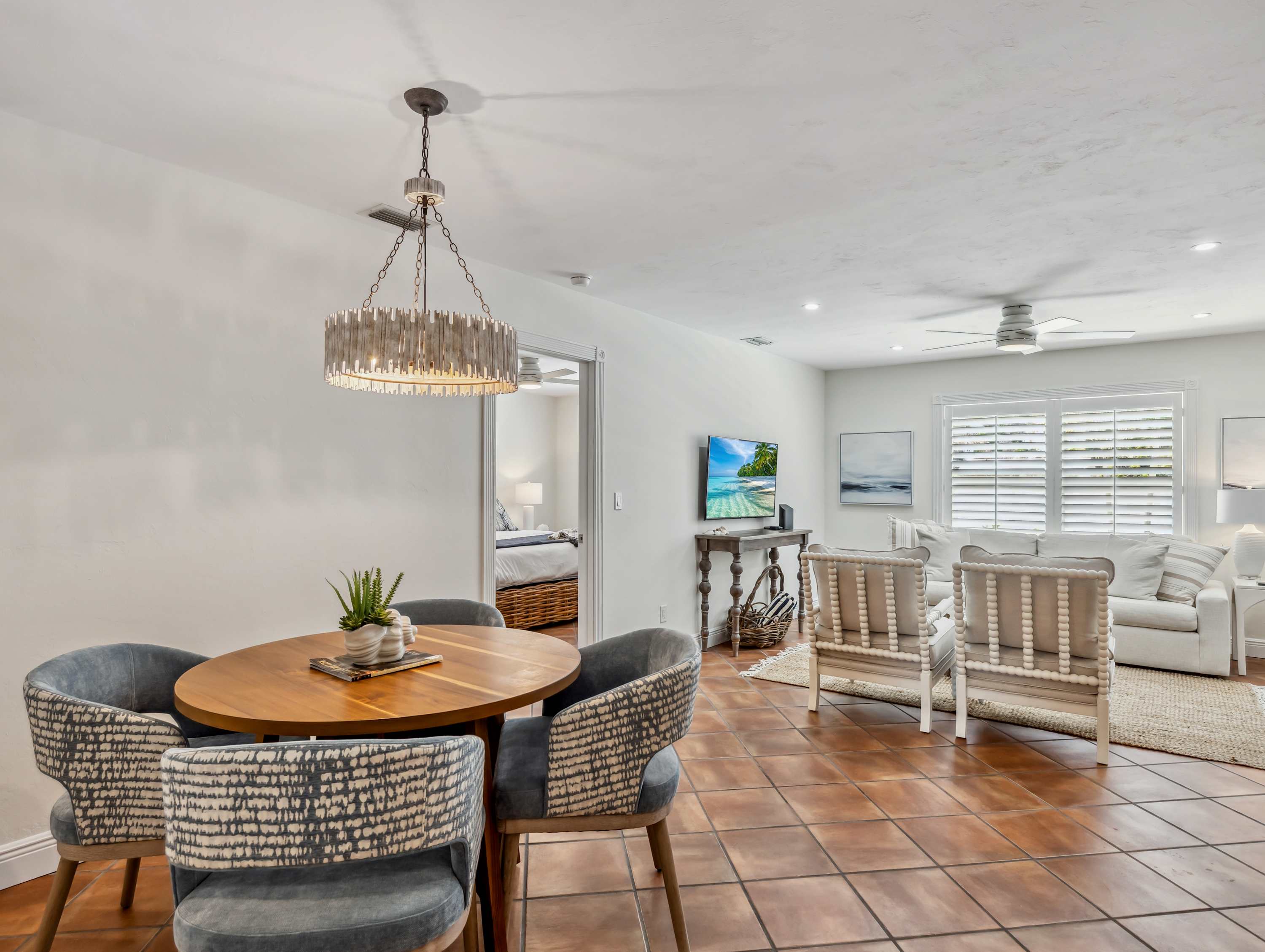 Pet Friendly Pool Spa Home with EV Charger | Photo 20