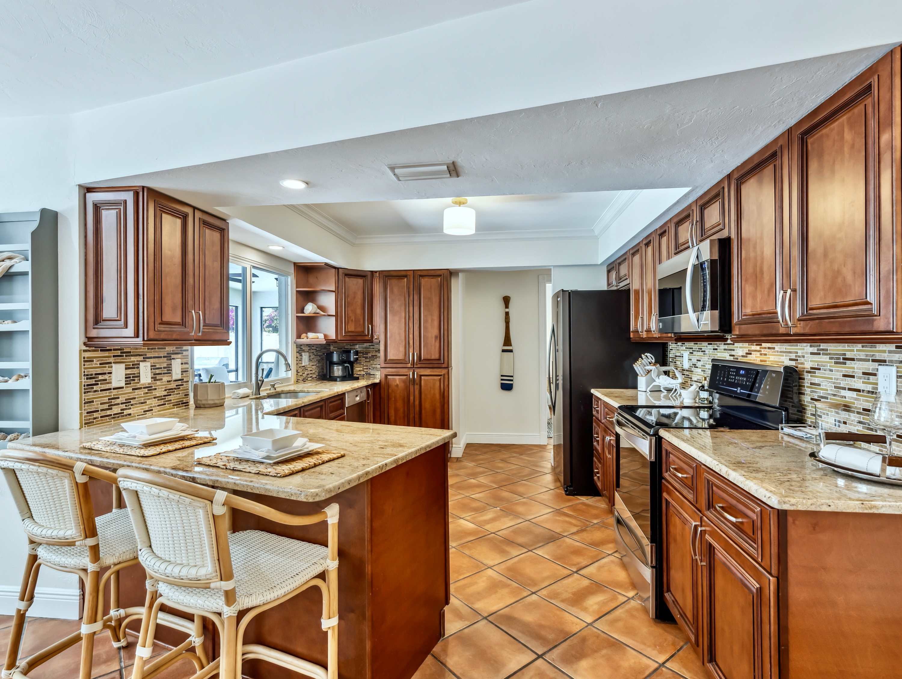 Pet Friendly Pool Spa Home with EV Charger | Photo 16