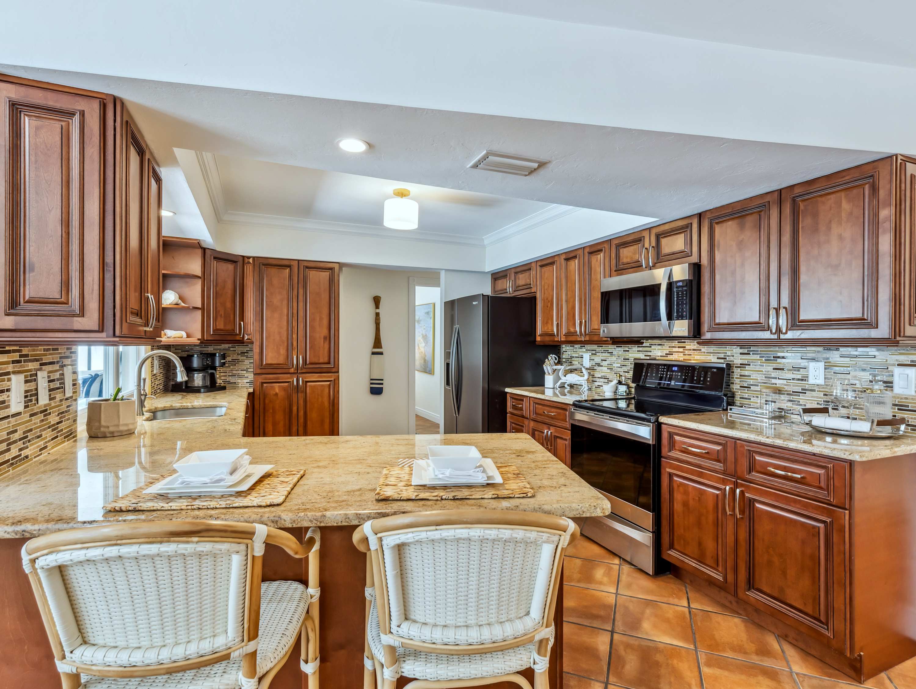 Pet Friendly Pool Spa Home with EV Charger | Photo 2