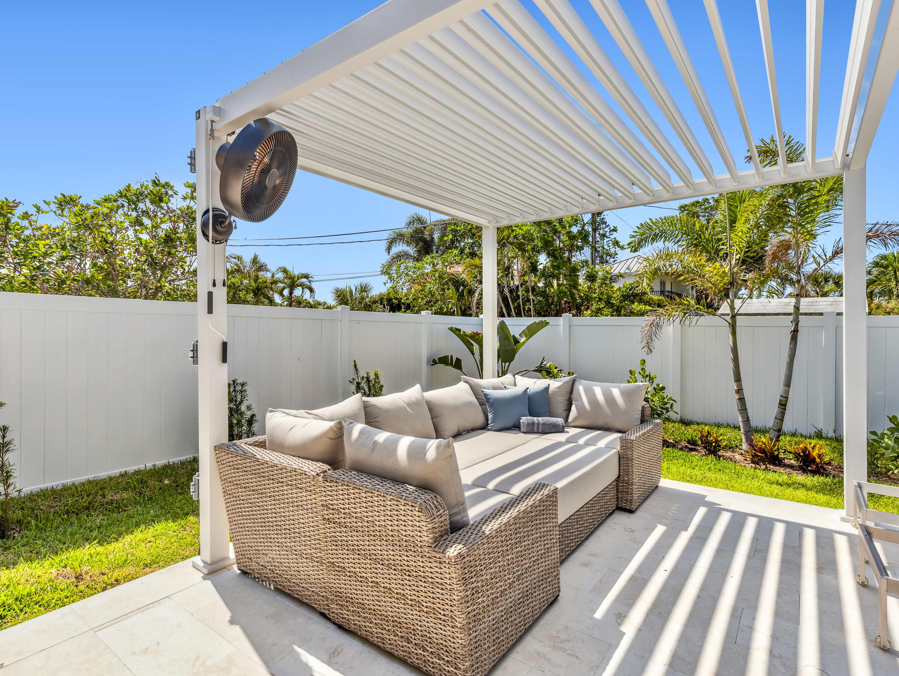 Pet Friendly Pool Spa Home with EV Charger | Photo 48