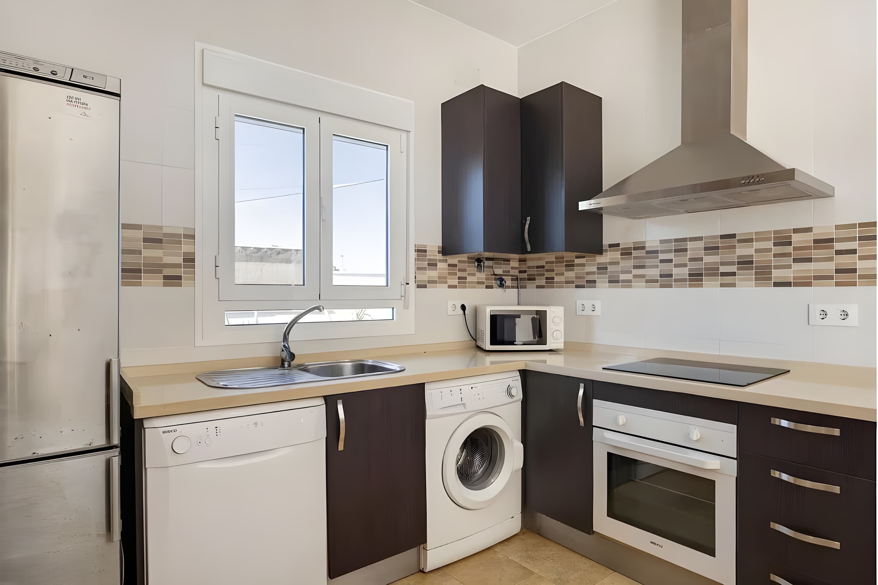 Villa con piscina privada, terraza y Wi-Fi - image 10