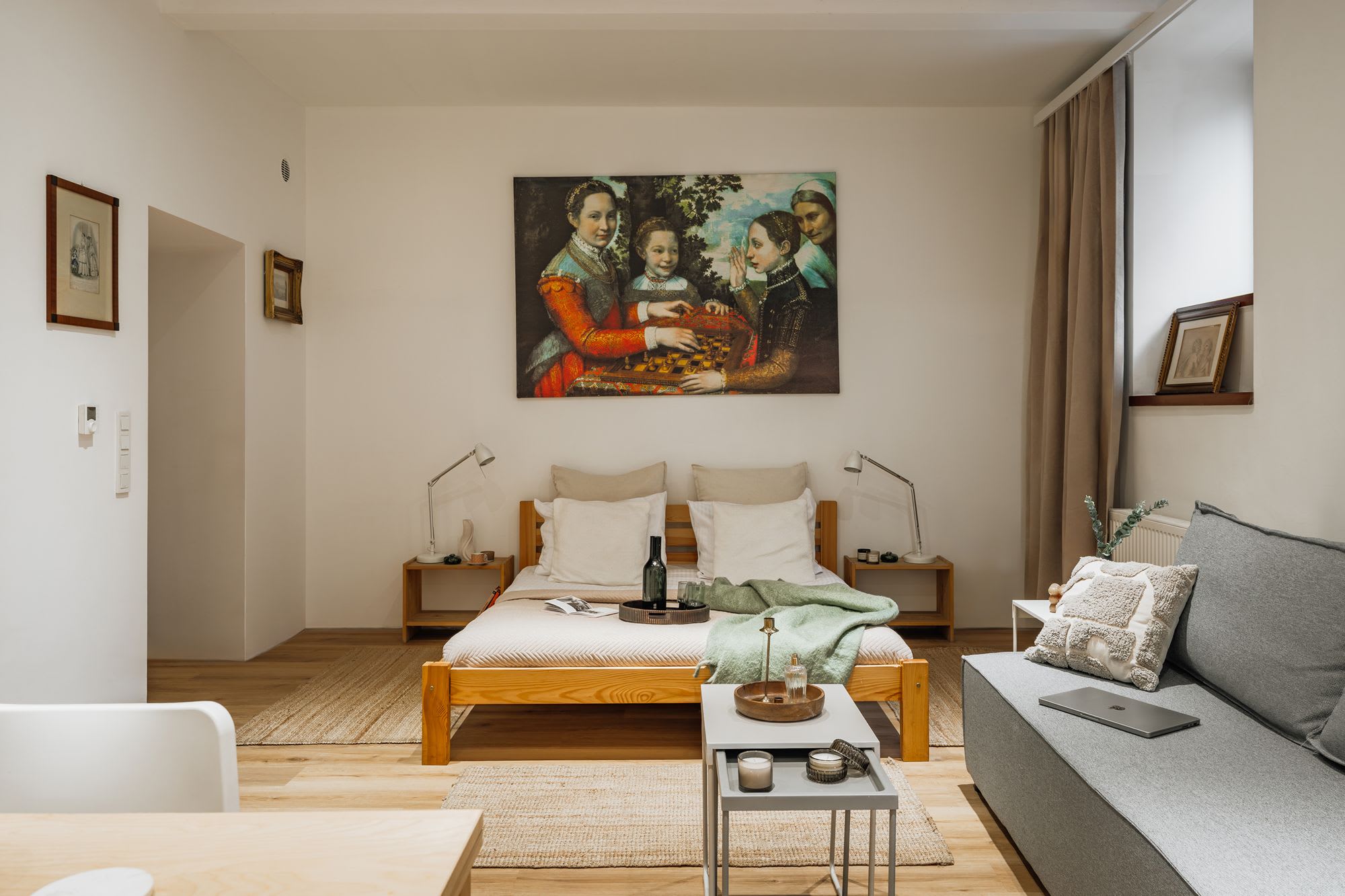 Artistic studio with unique graphics