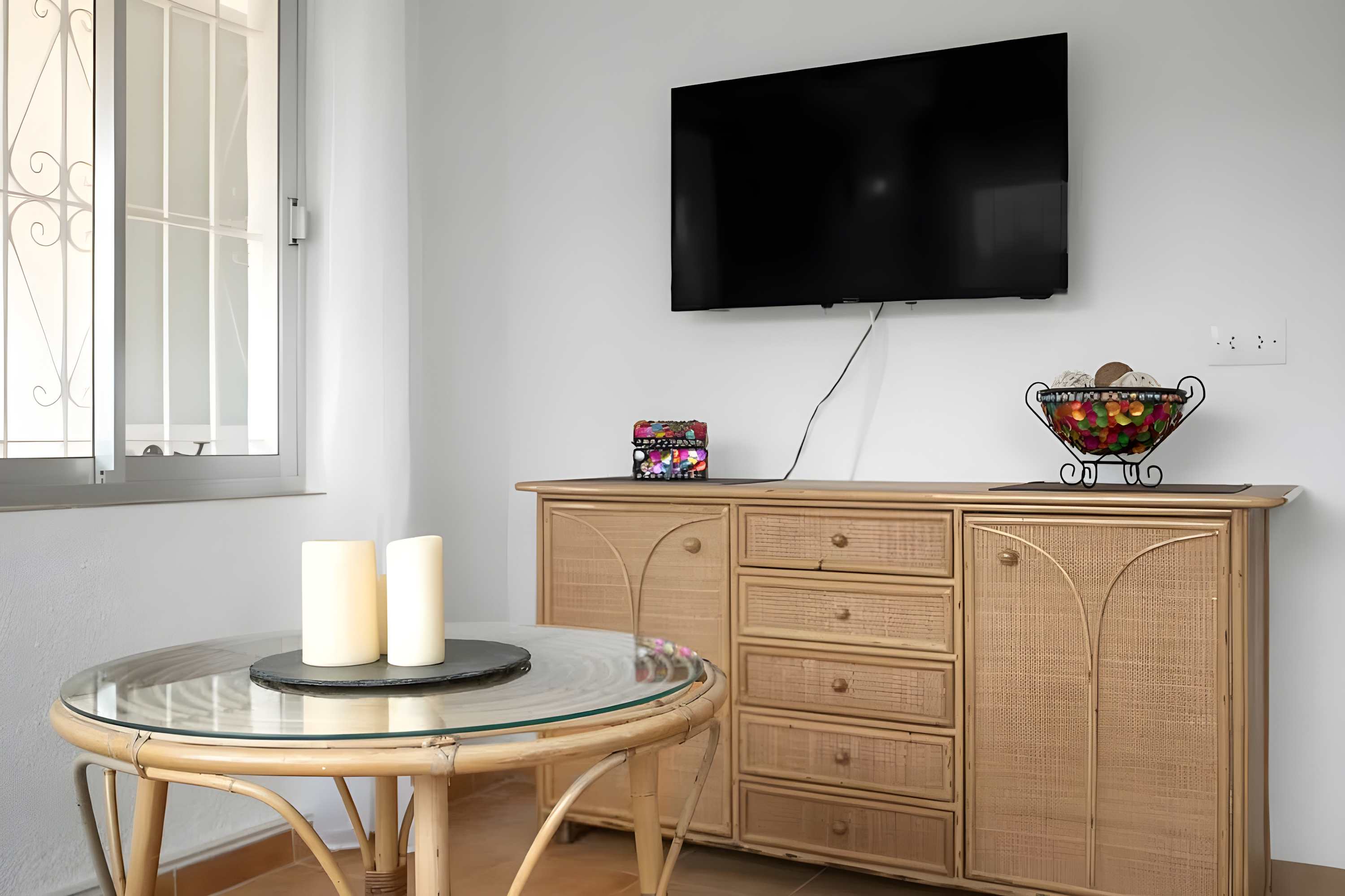 Casa en Conil: apartamento con piscina compartida, jardín y parking privado - image 18