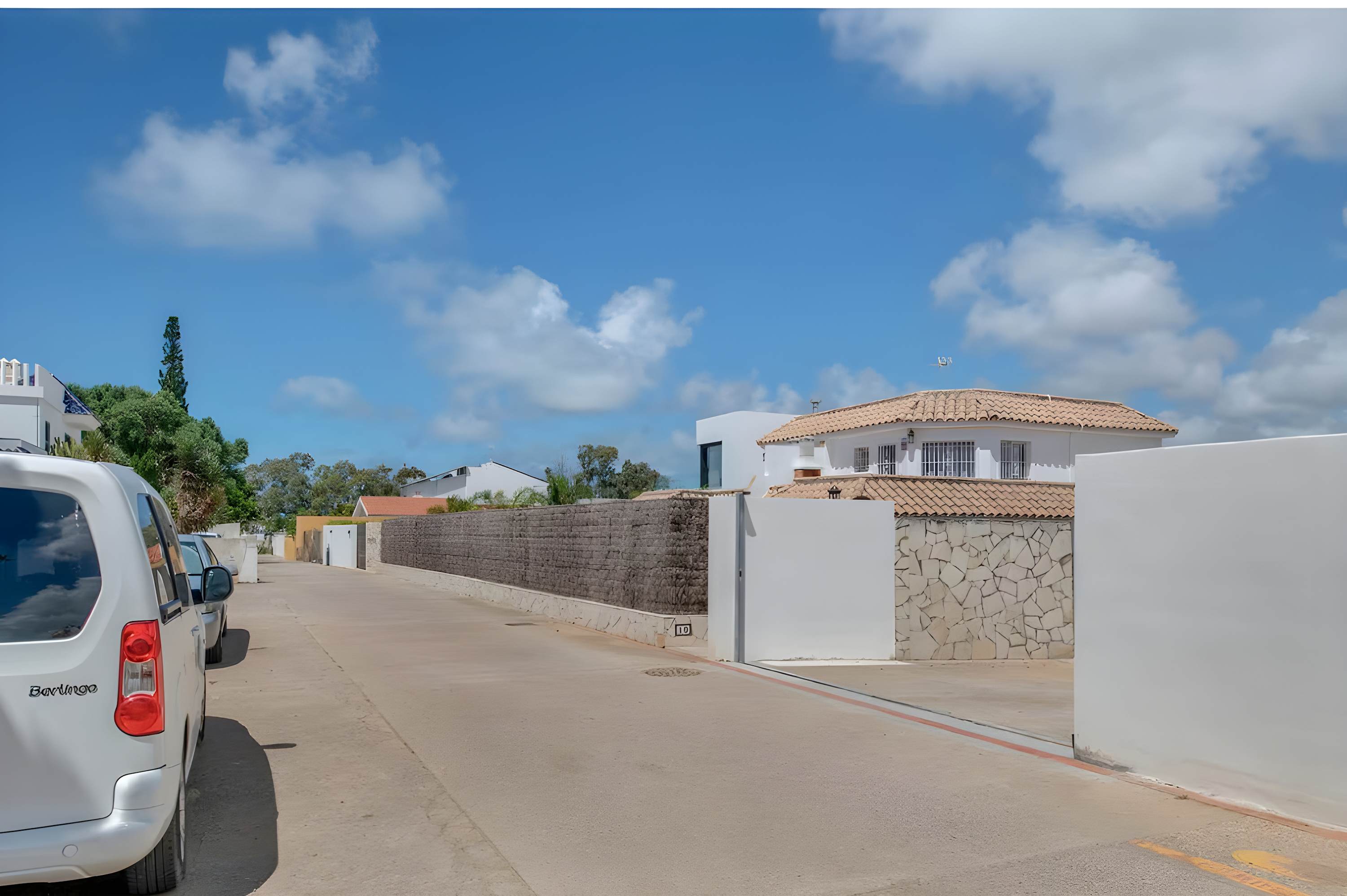 Casa en Conil: apartamento con piscina compartida, jardín y parking privado - image 20