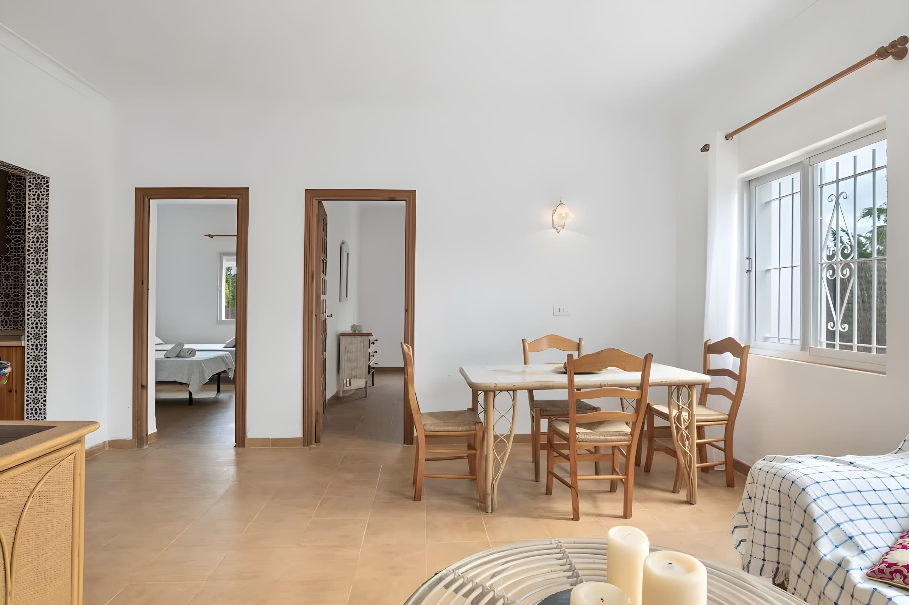 Casa en Conil: apartamento con piscina compartida, jardín y parking privado - image 23