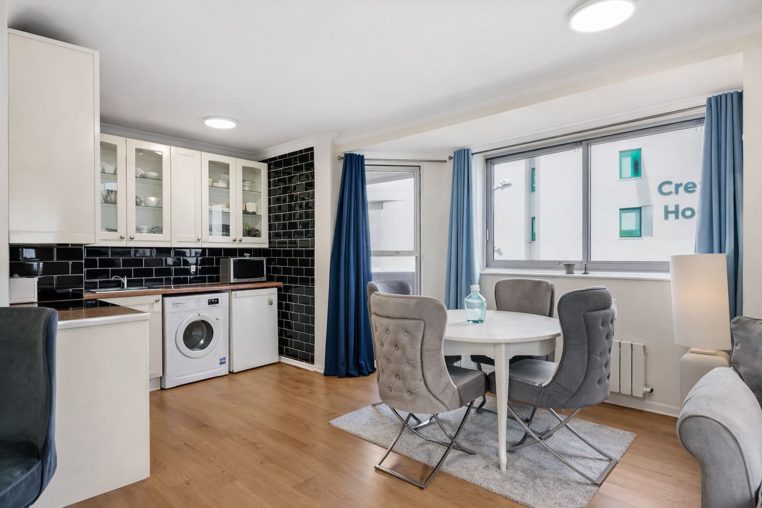 1B Apartment next to Cromwell Rd Hospital in Cromwell Road 180 SW5 0SU - Property image 5 - VivreStays