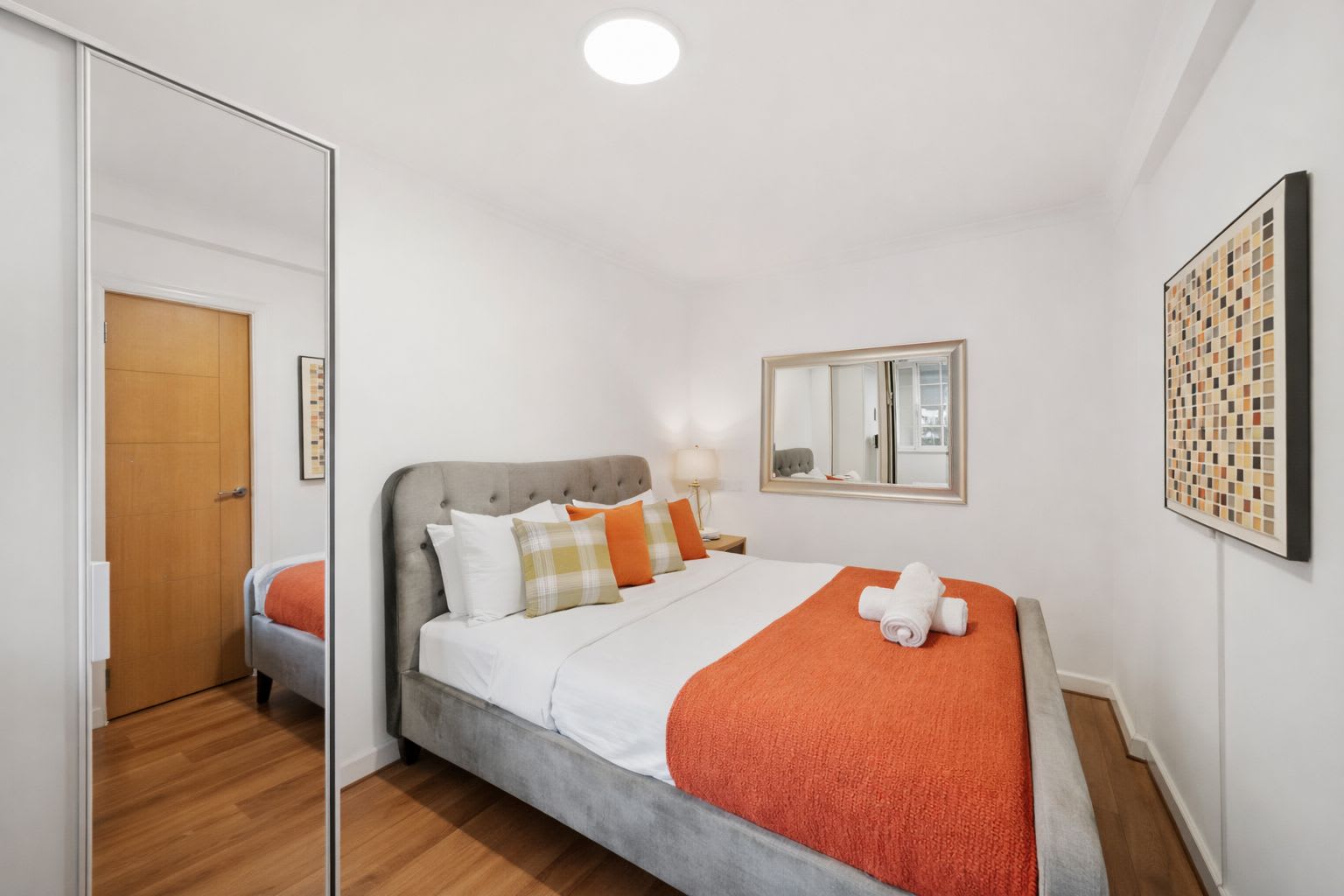 1B Apartment next to Cromwell Rd Hospital in Cromwell Road 180 SW5 0SU - Property image 8 - VivreStays