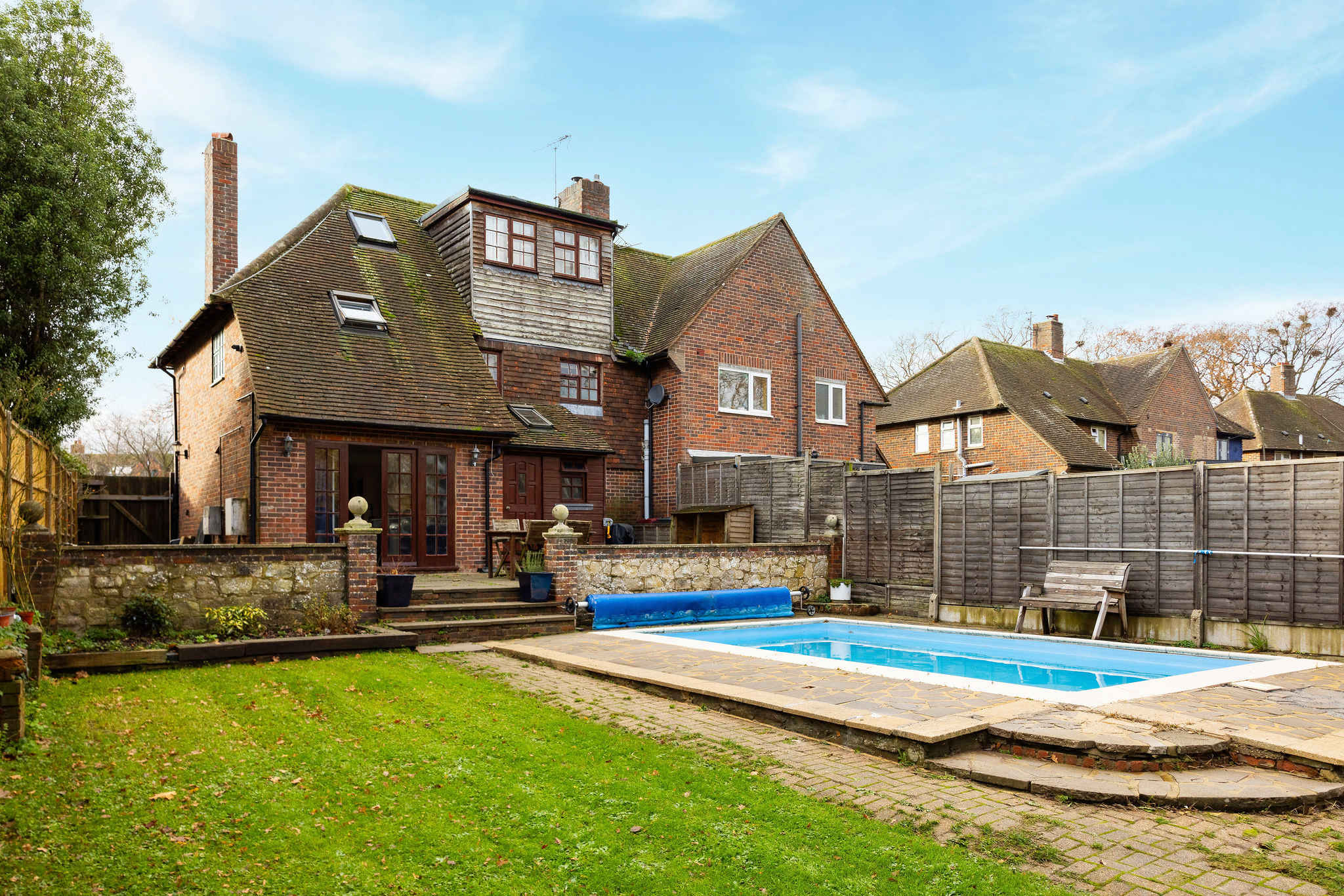 Rural House with Swimming Pool and Gardens