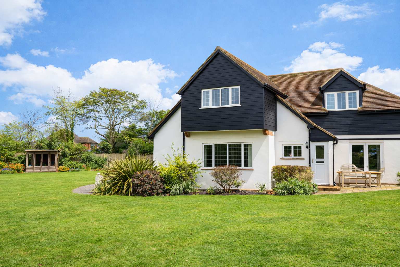 Peaceful residential location ideal for family breaks