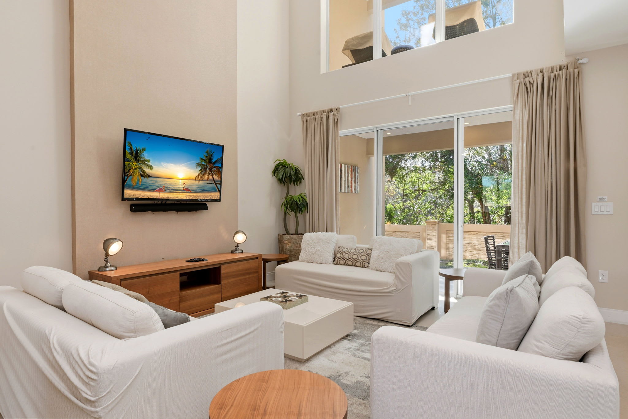 Two Story Resort Retreat Near Theme Parks