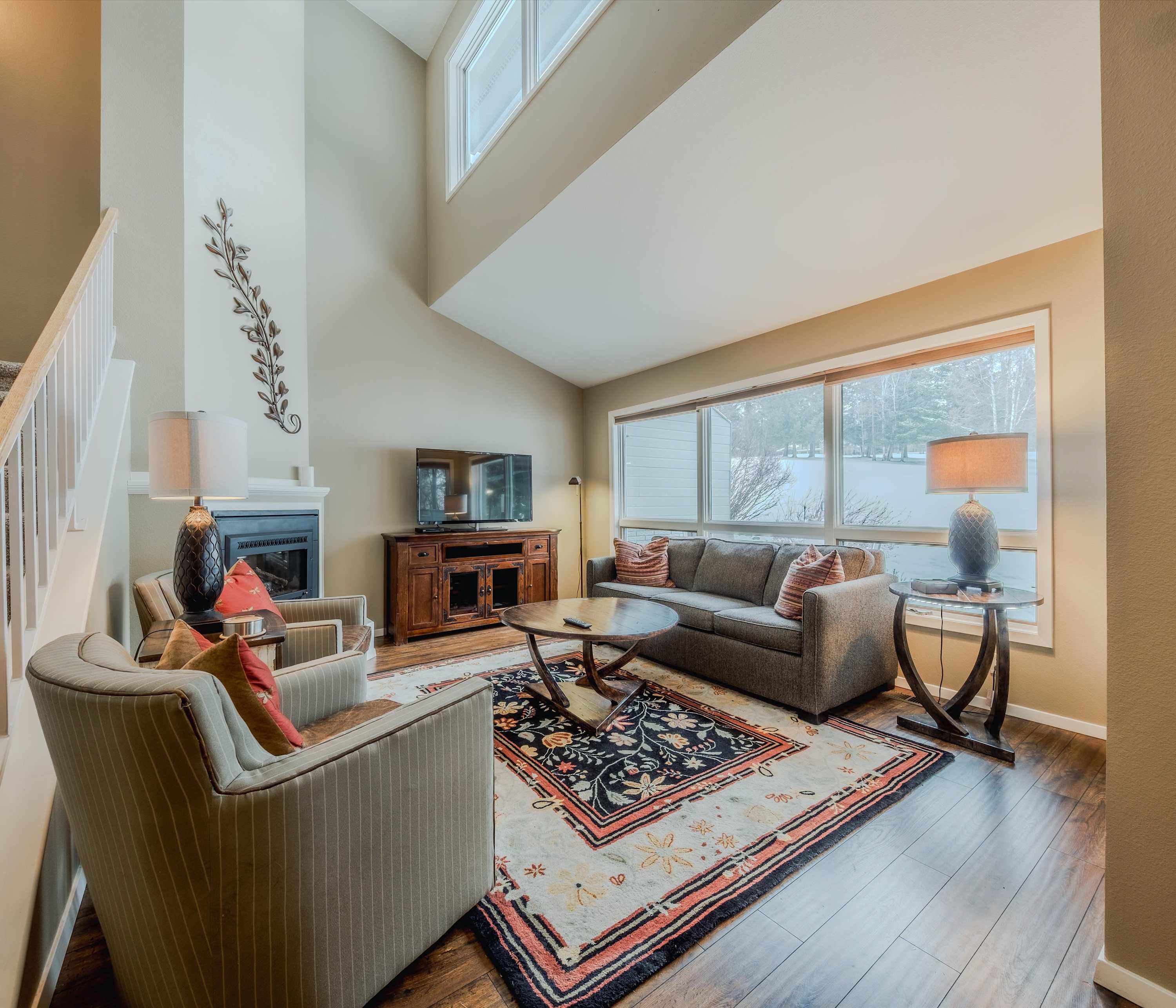 Meadow Lake Townhouse For 6ppl 4