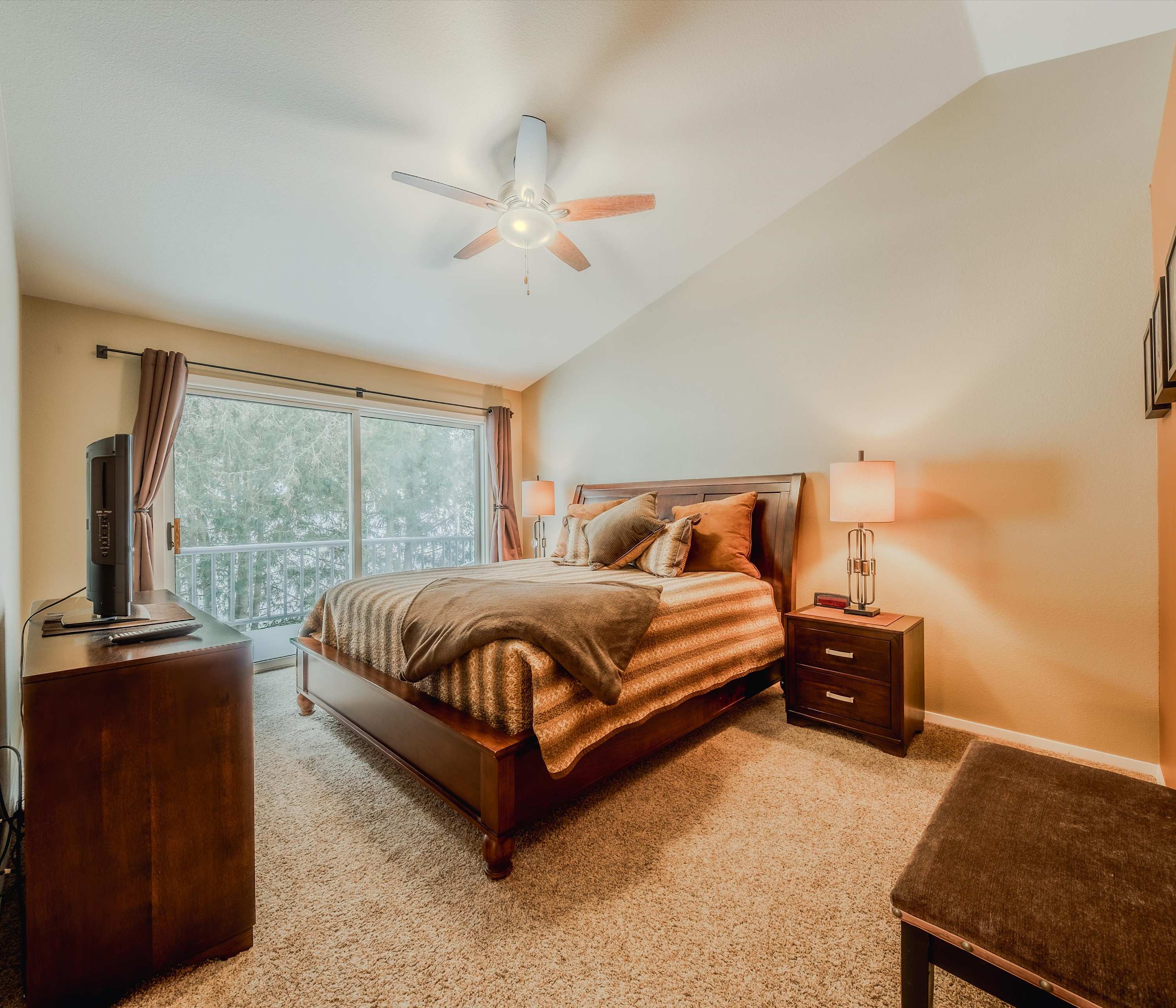 Meadow Lake Townhouse For 6ppl 3