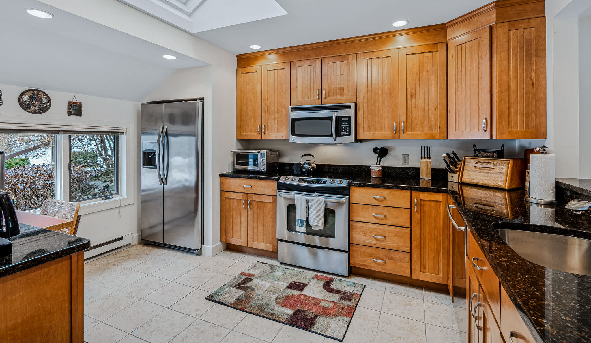 3BR Retreat, Fireplace & Deck, Club | Landmark 3C