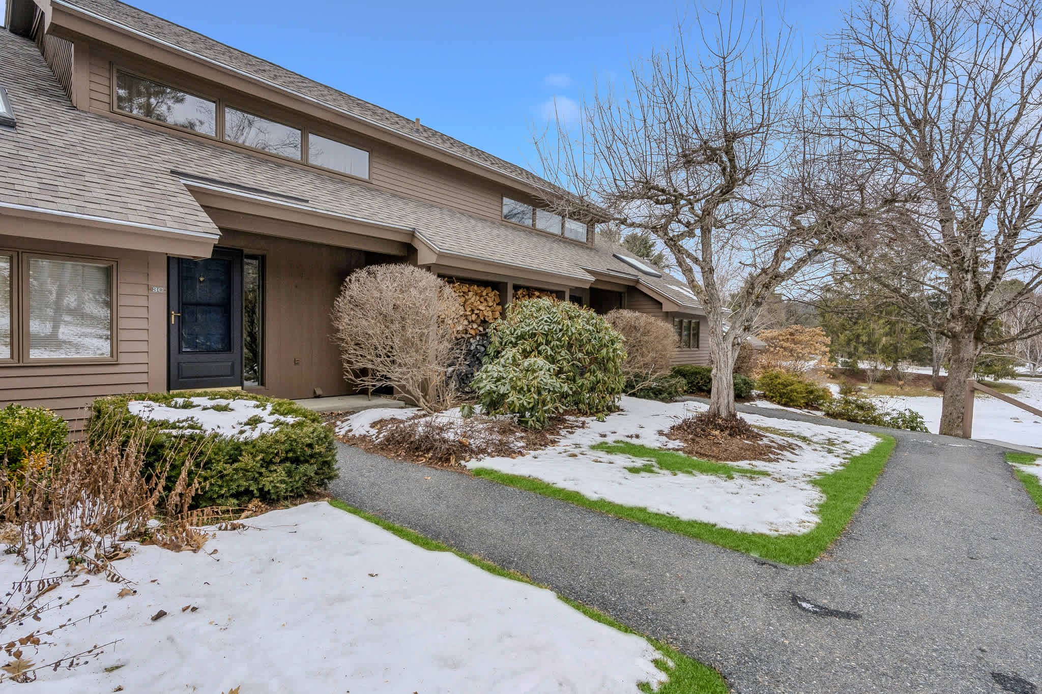 3BR Retreat, Fireplace & Deck, Club | Landmark 3C