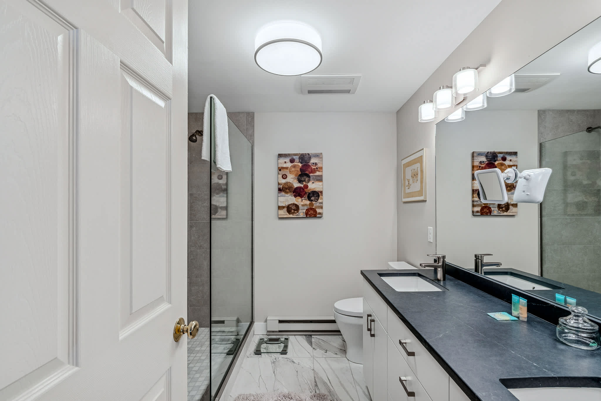 3BR Retreat, Fireplace & Deck, Club | Landmark 3C