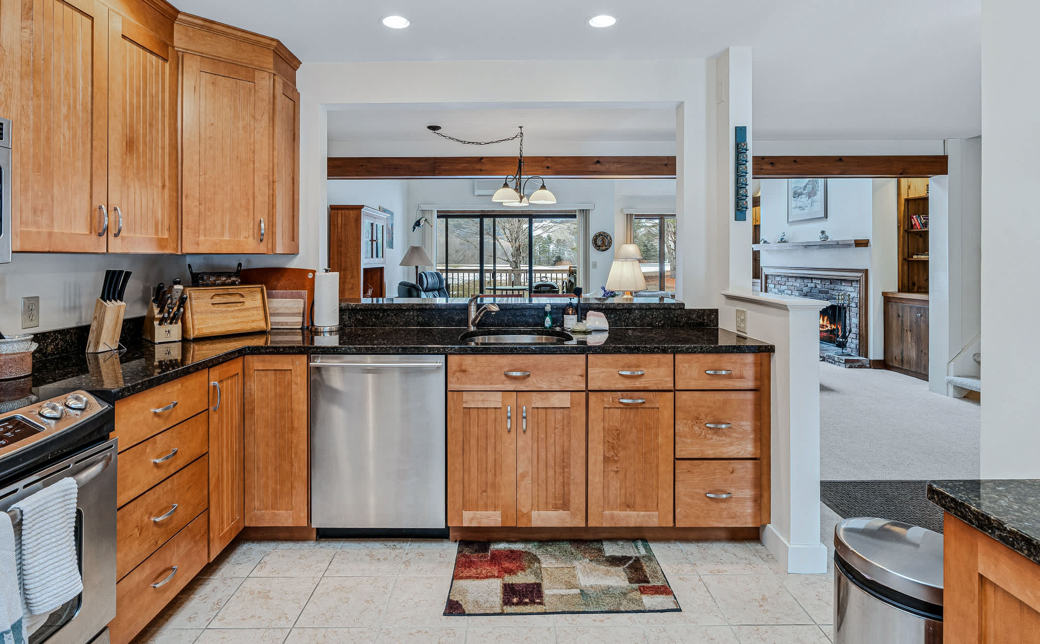 3BR Retreat, Fireplace & Deck, Club | Landmark 3C