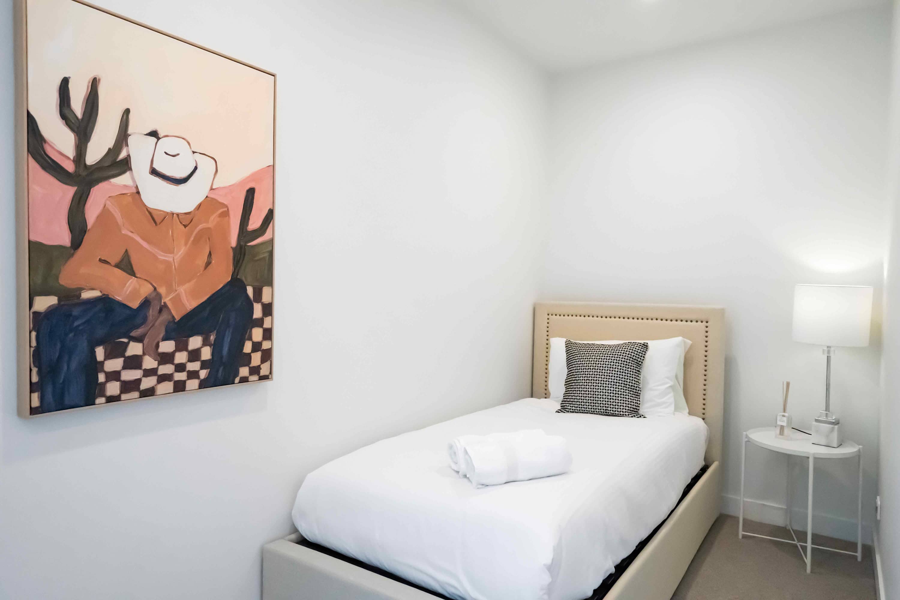 Boutique 1B2B HighRise Condo in CBD