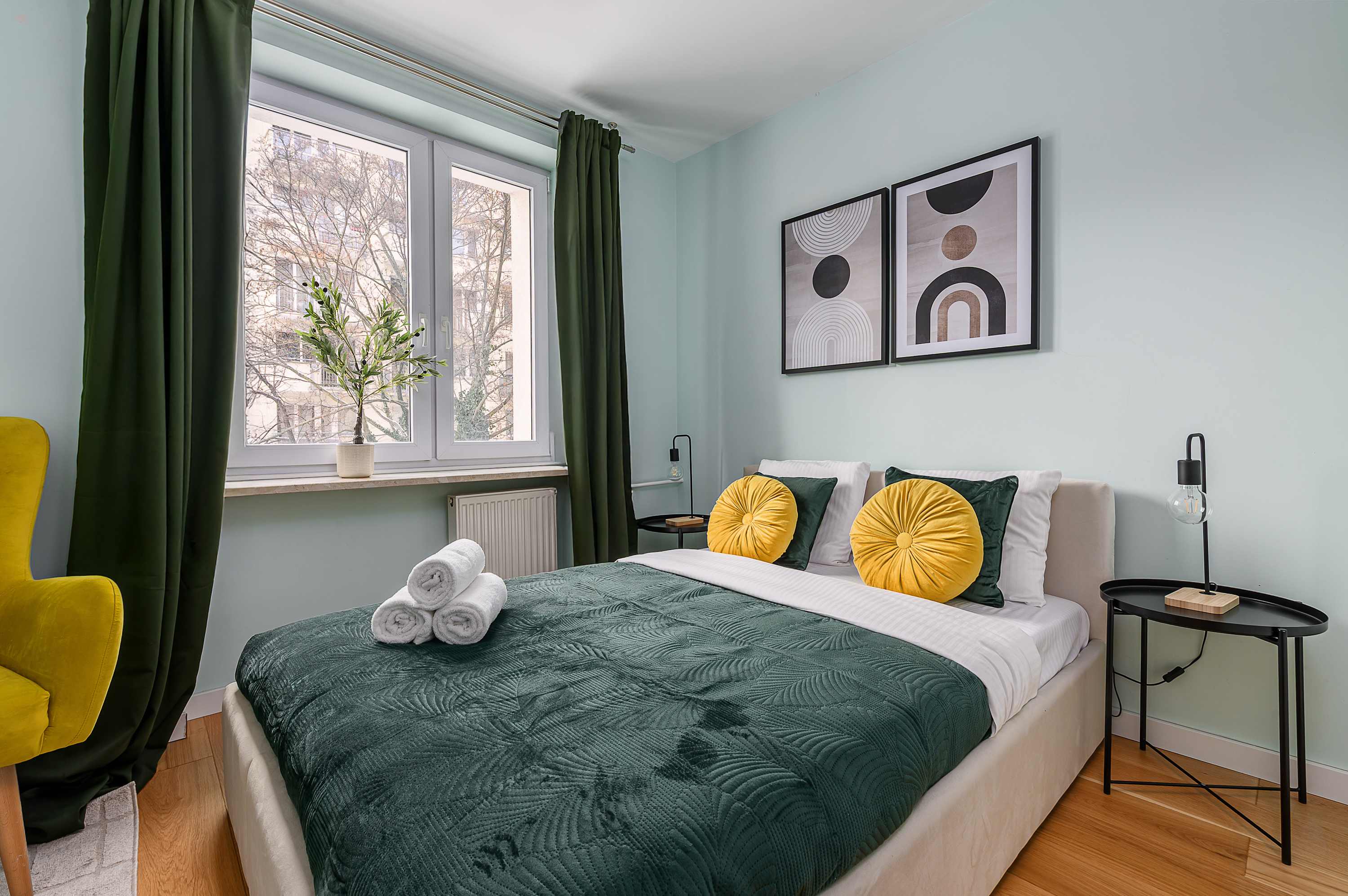 Lumina lux apartment with balcony in the center of Warsaw