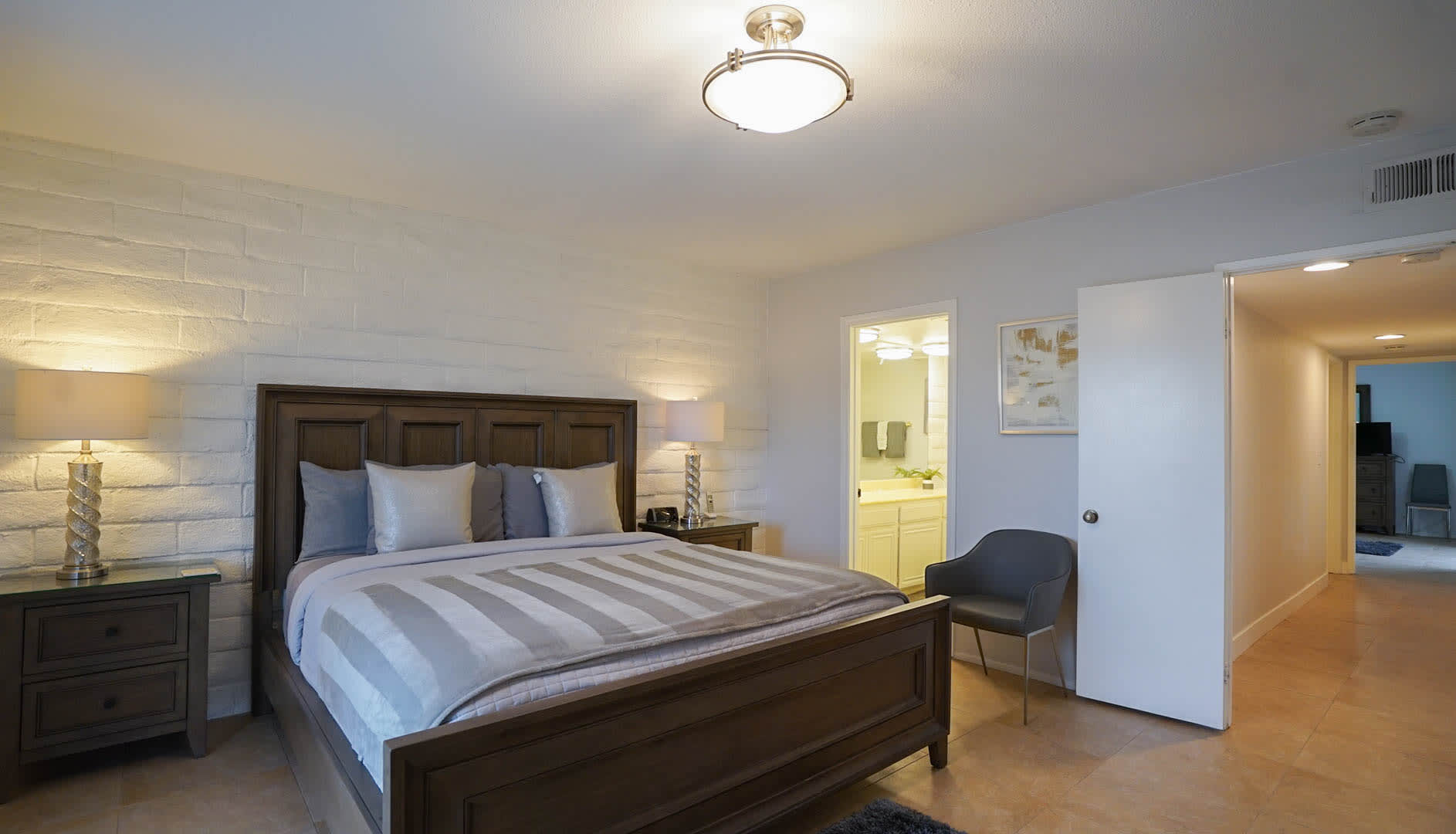 Single-Story Condo in Cathedral City with Pool Access 2