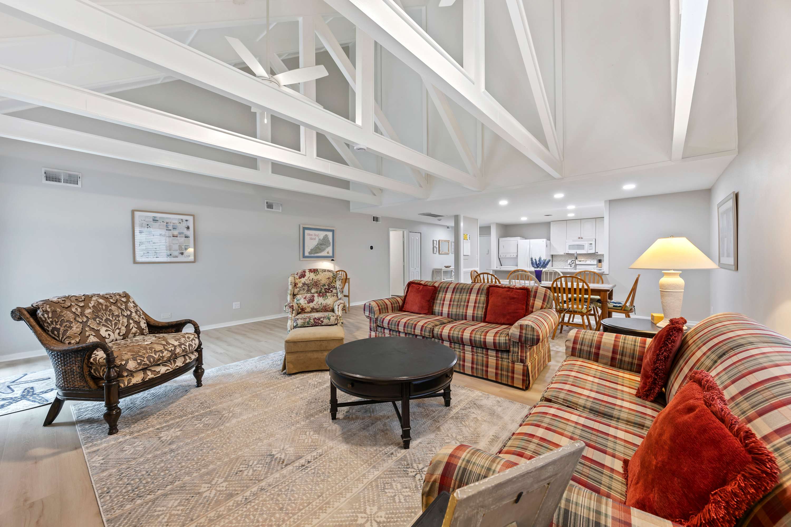 Pet Friendly Gem Near Golf Beach Marina | Photo 3