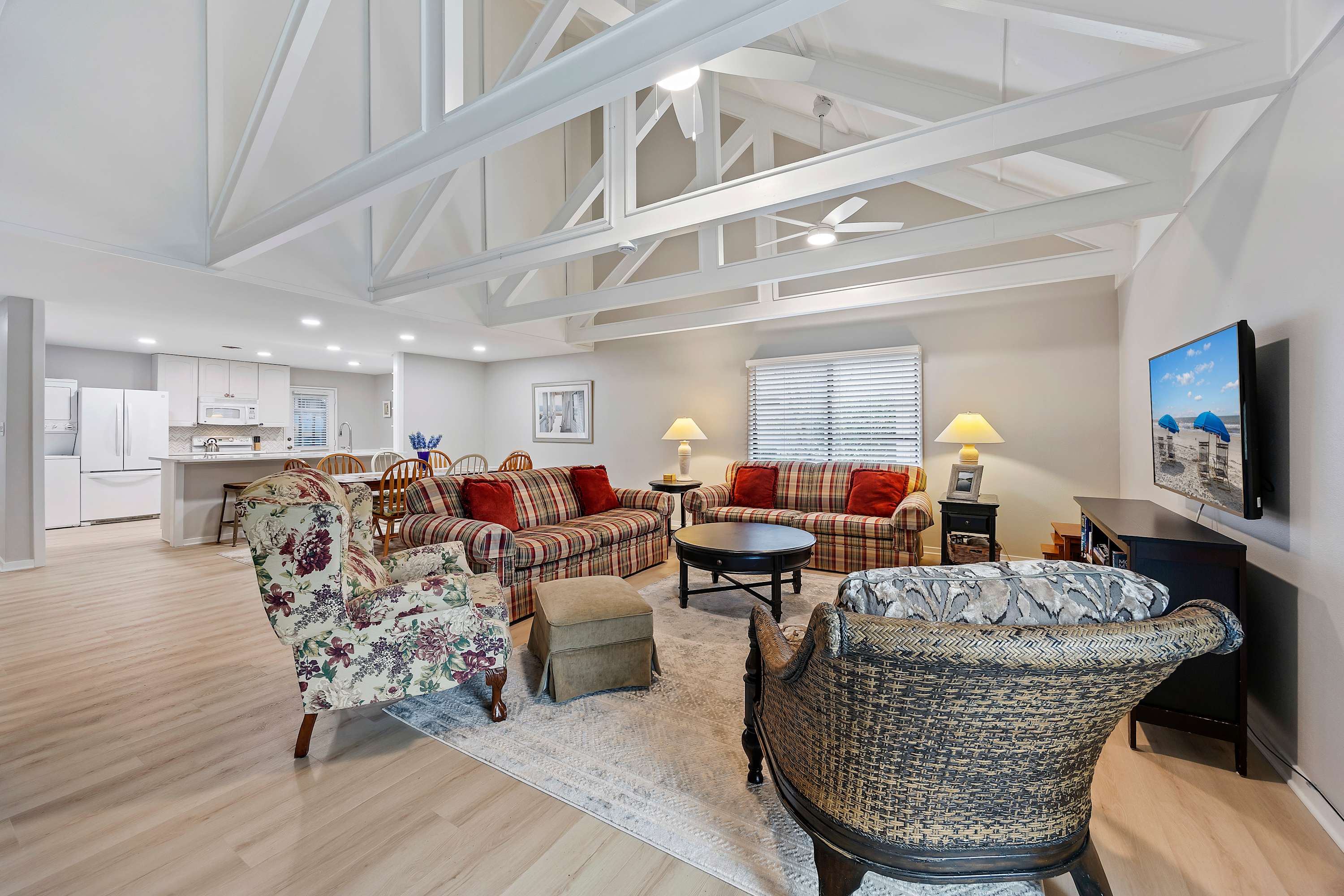 Featured Property Pet Friendly Gem Near Golf Beach Marina