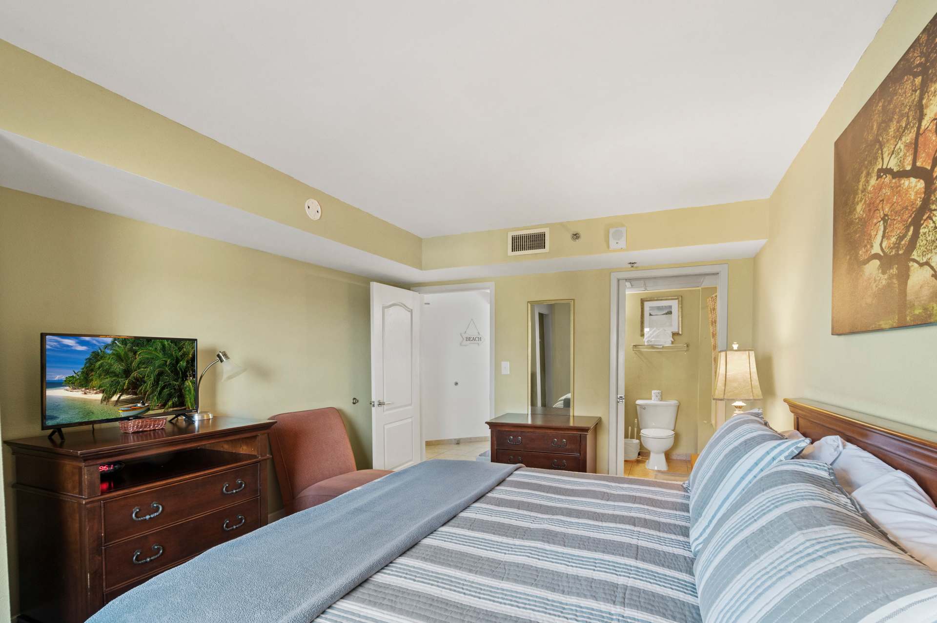 Ocean View Beach Suite w Lazy River