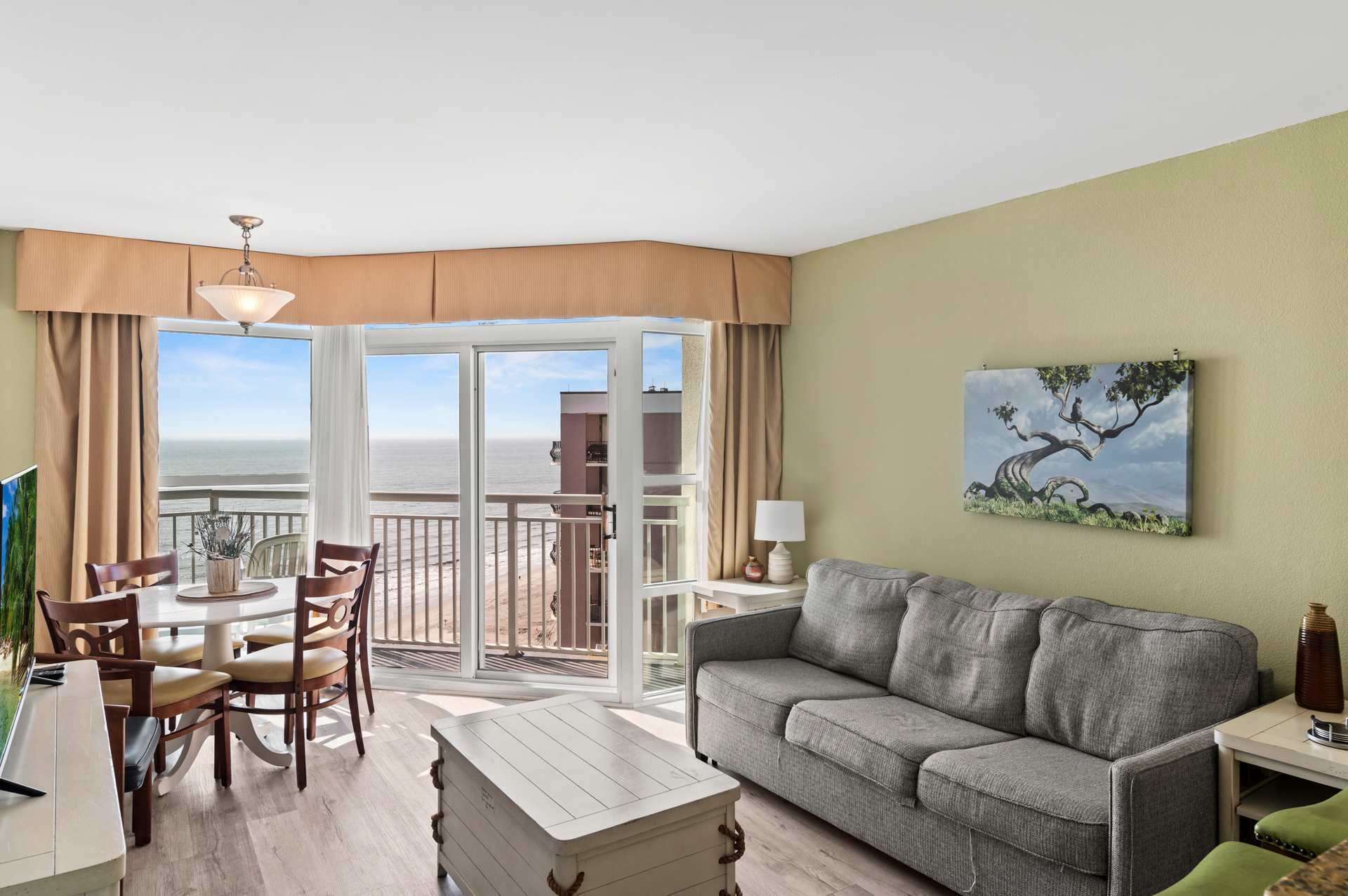 Ocean View Beach Suite w Lazy River