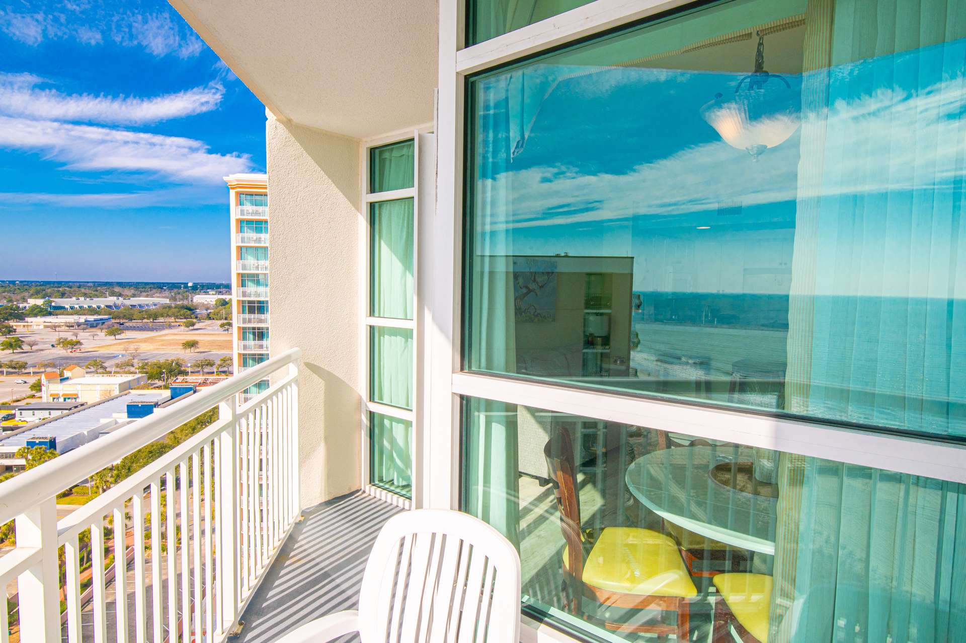 Ocean View Beach Suite w Lazy River