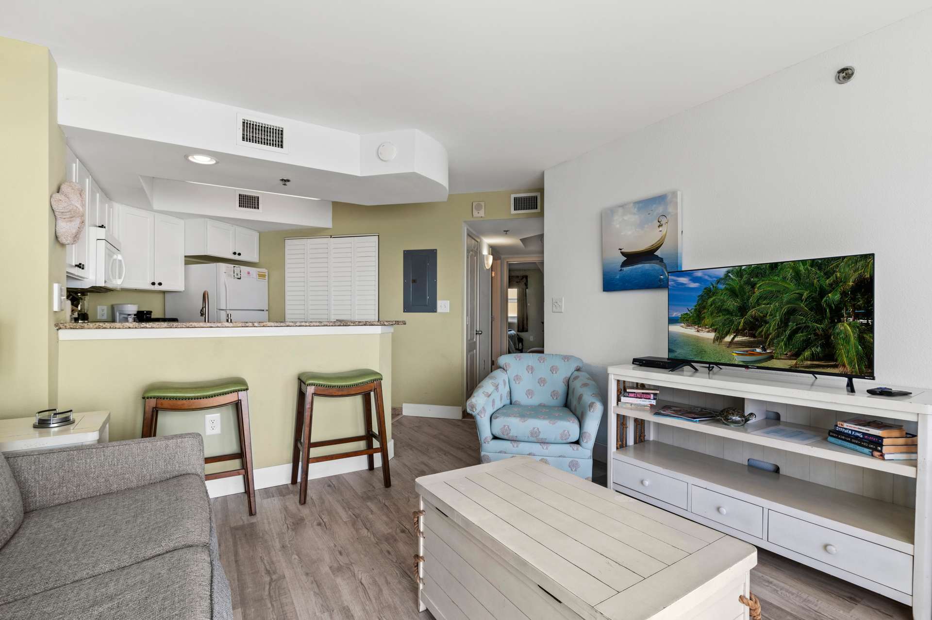 Ocean View Beach Suite w Lazy River