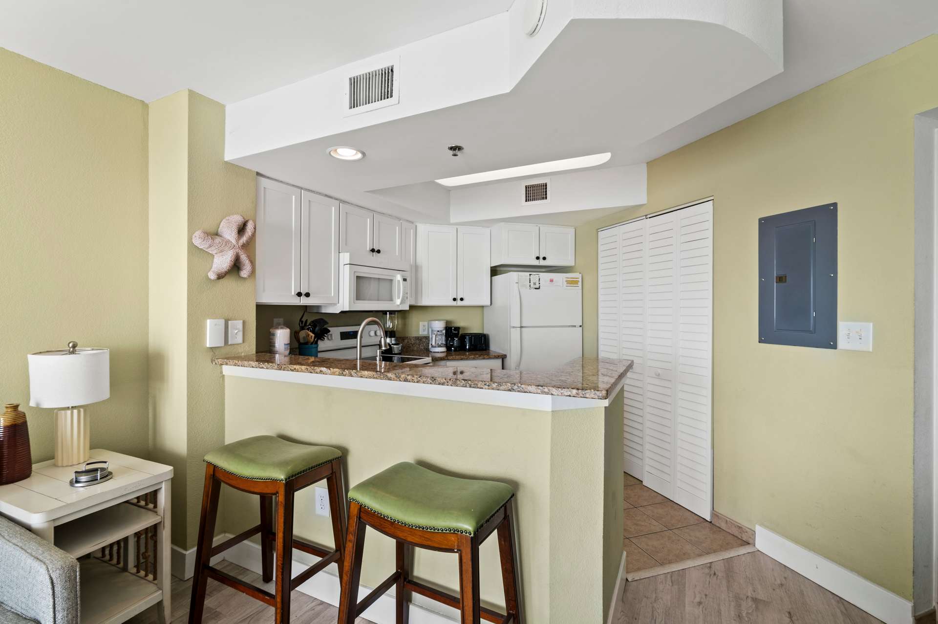 Ocean View Beach Suite w Lazy River