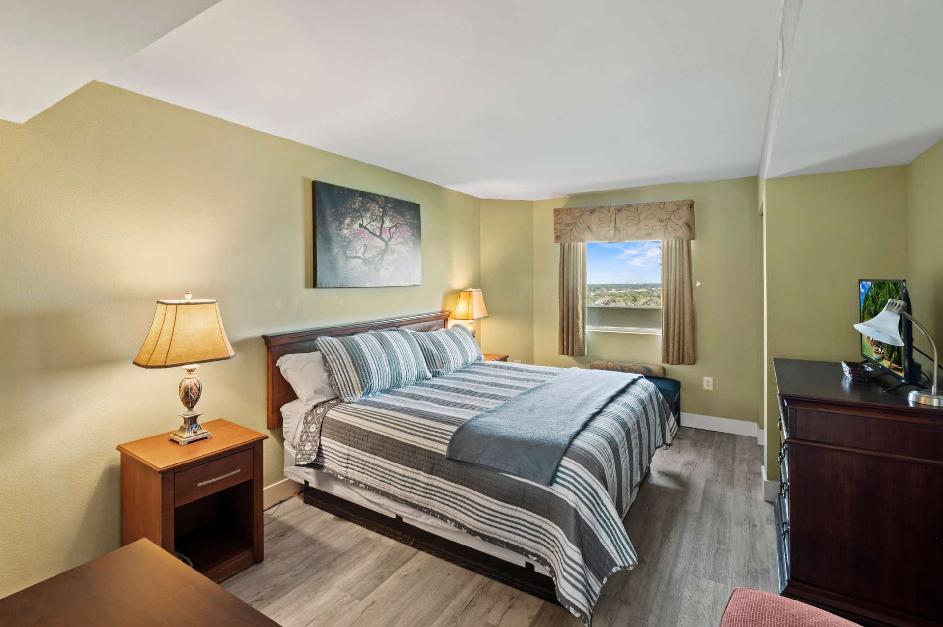 Ocean View Beach Suite w Lazy River