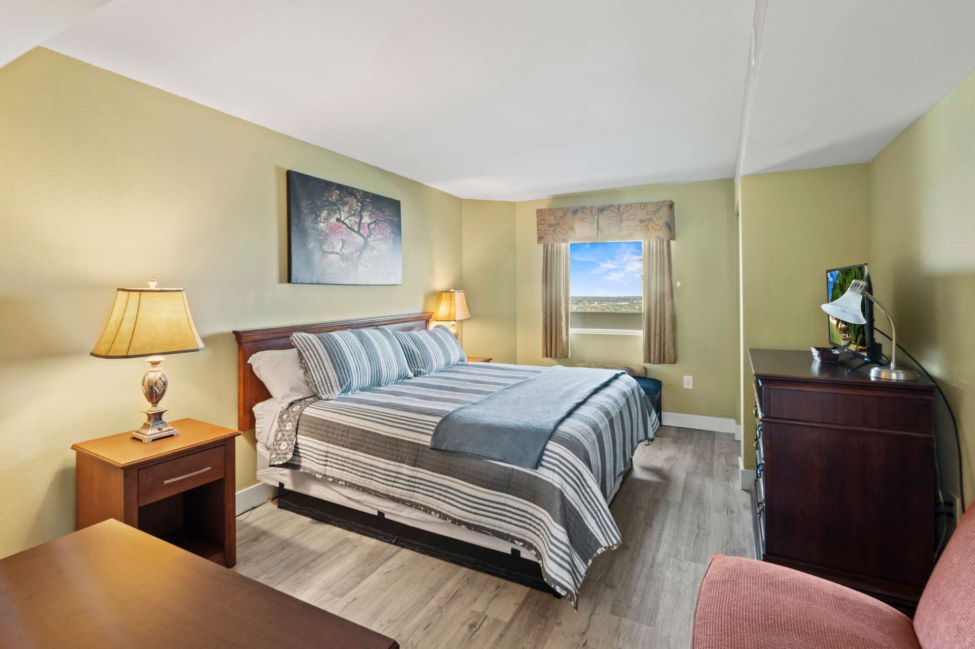 Ocean View Beach Suite w Lazy River