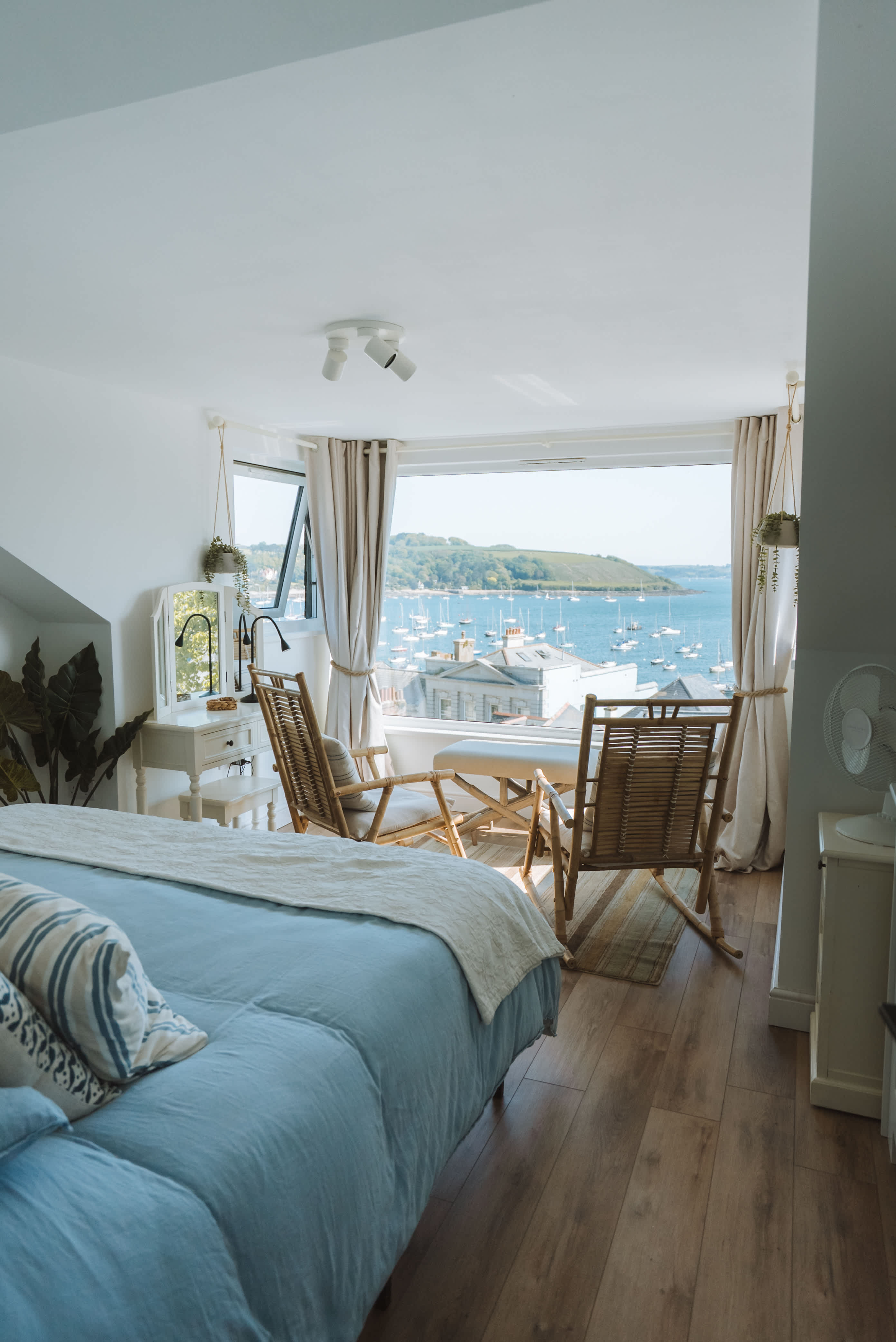 Tide View Townhouse - By Rowes Retreats — Cornwall, England — vacation rental