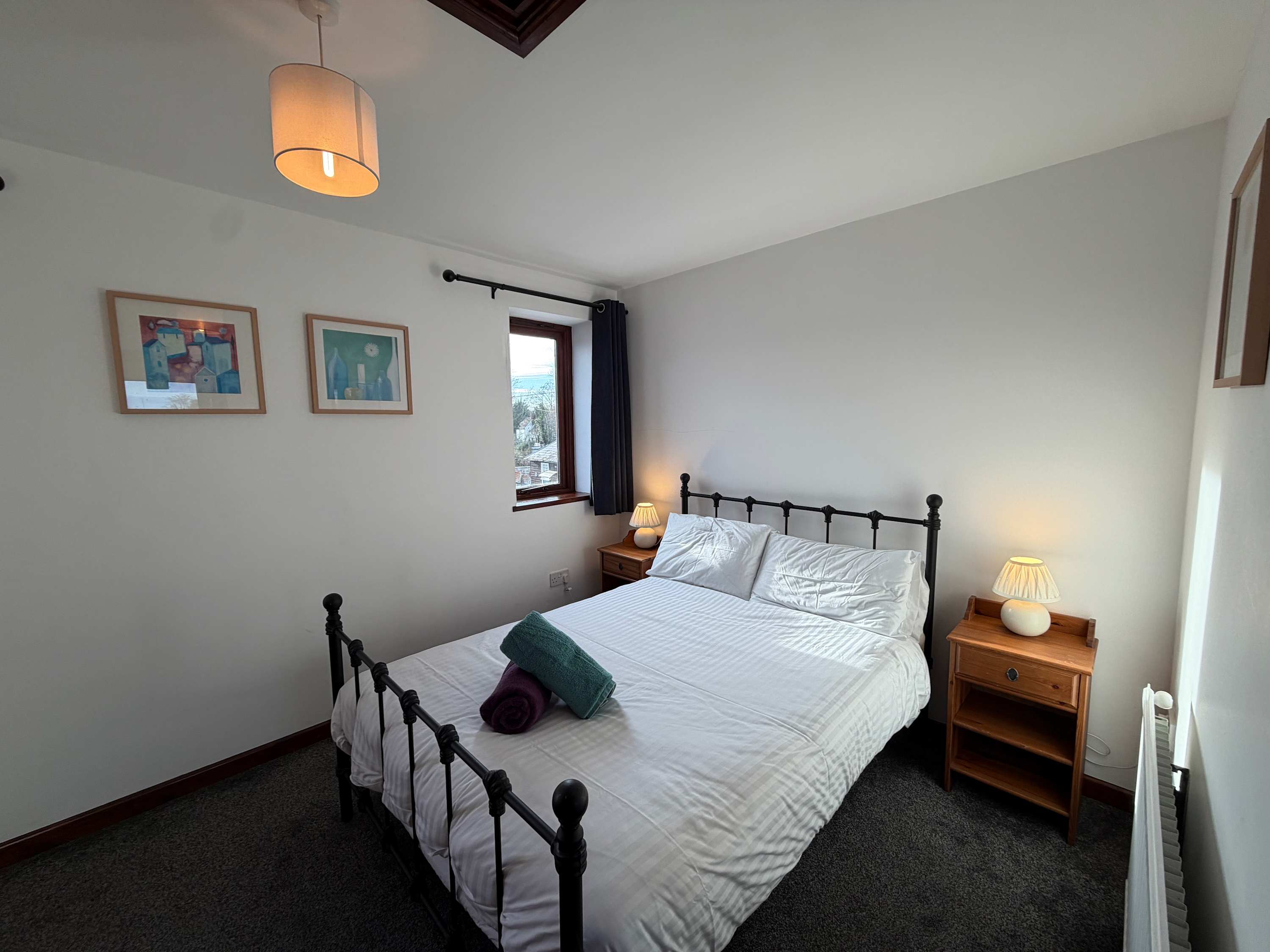 View Millbrook House Apartments 3 - Two bedroom maisonette next to Milton Park in Millbrook House, High Street OX14 4EL Millbrook House Apartments 3 - Two bedroom maisonette next to Milton Park in Millbrook House, High Street OX14 4EL - Property image 2 - VivreStays