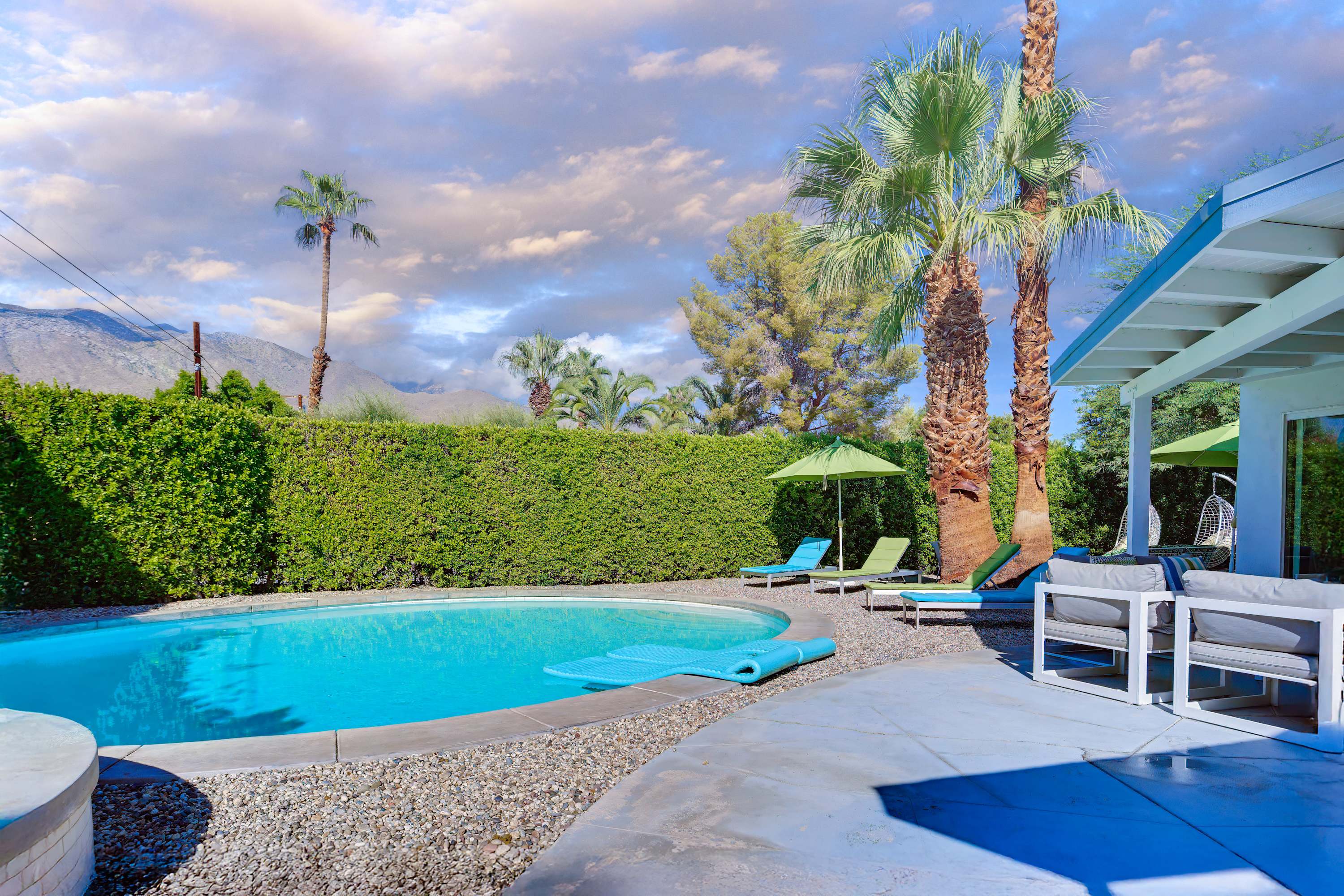 Mid-Century Oasis 4BD/Walled/Pool/Spa/Mtn Views  - Picture 41