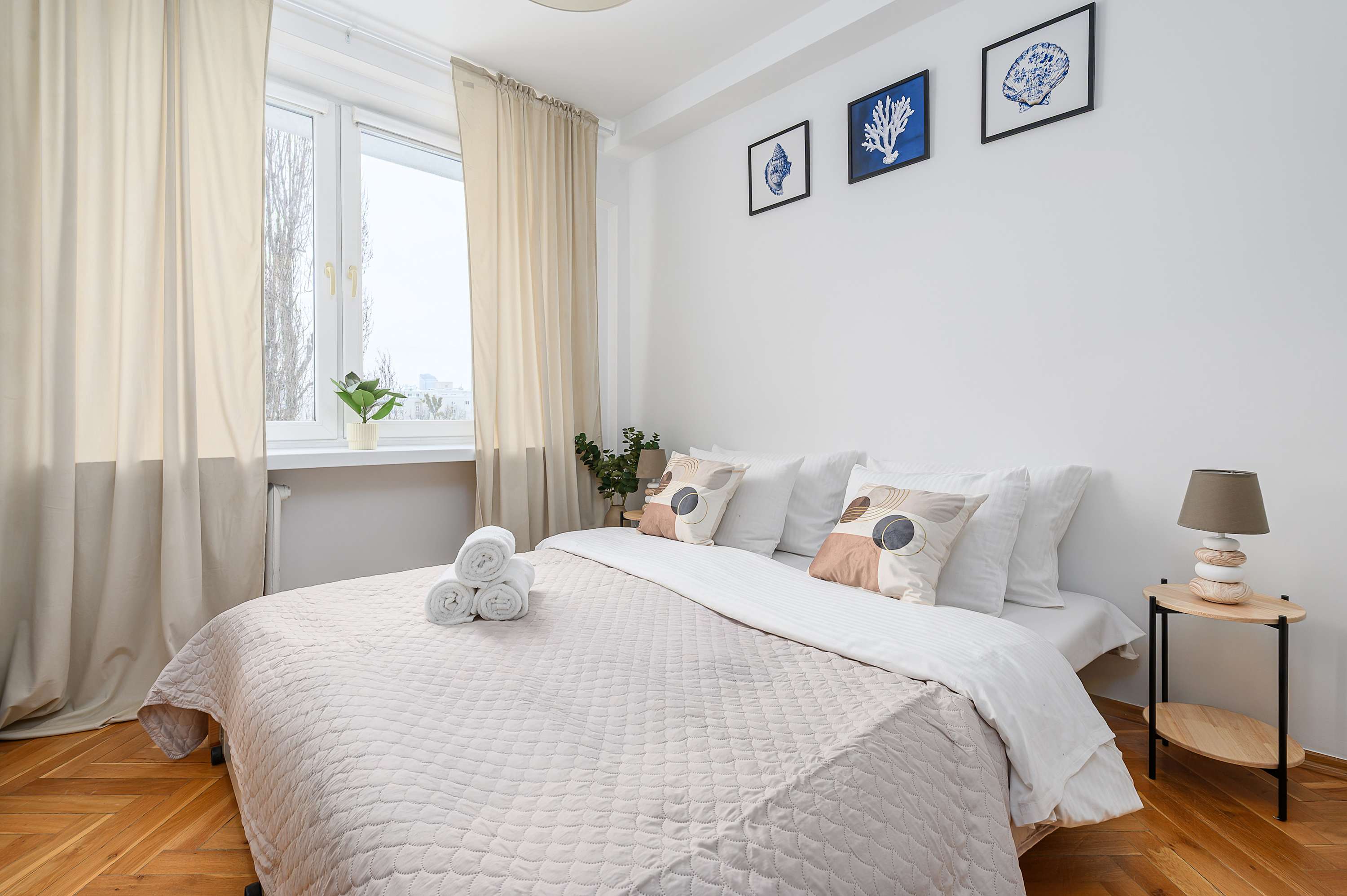 Lumina apartment near center of Warsaw