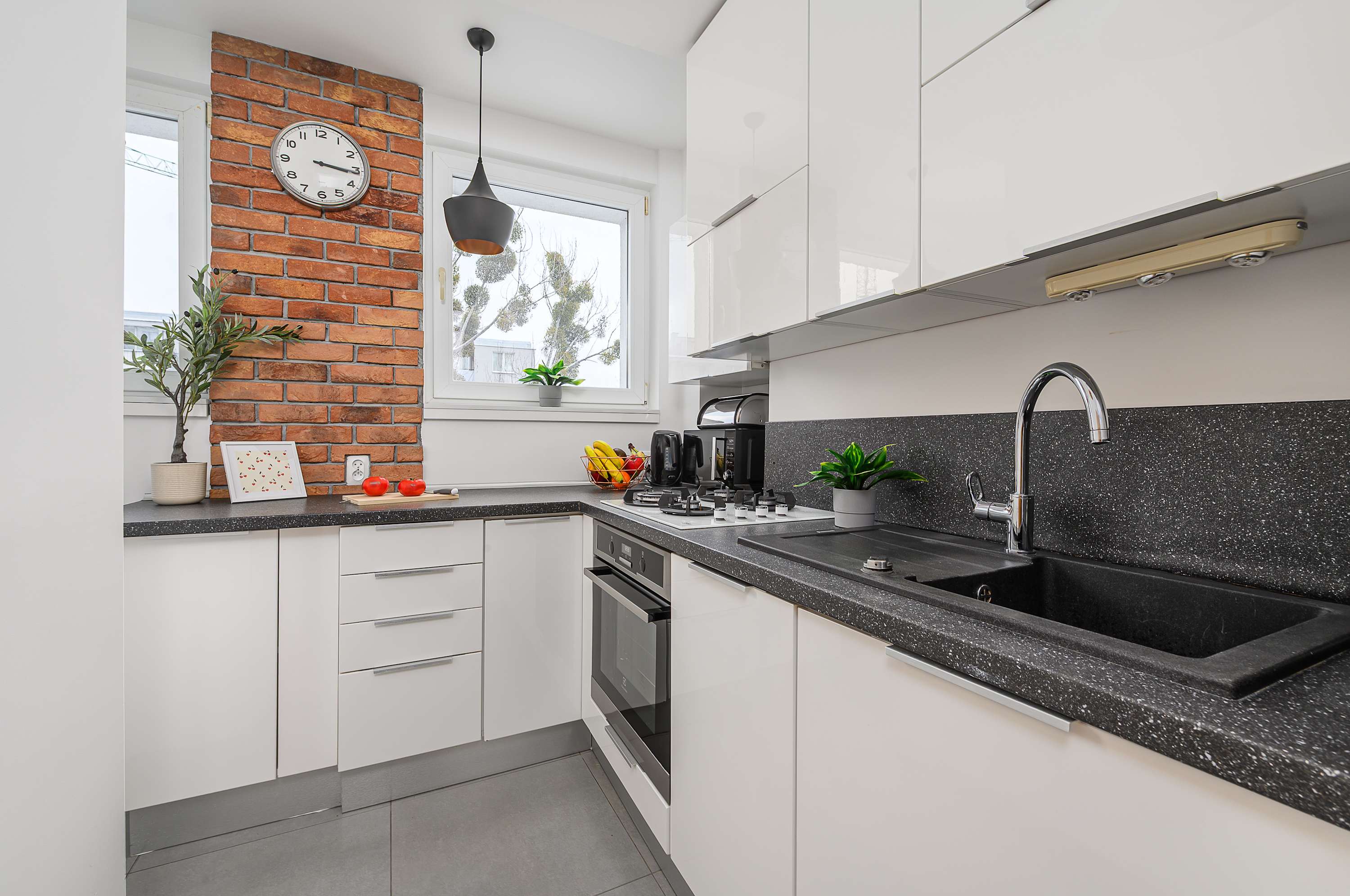 Lumina apartment near center of Warsaw