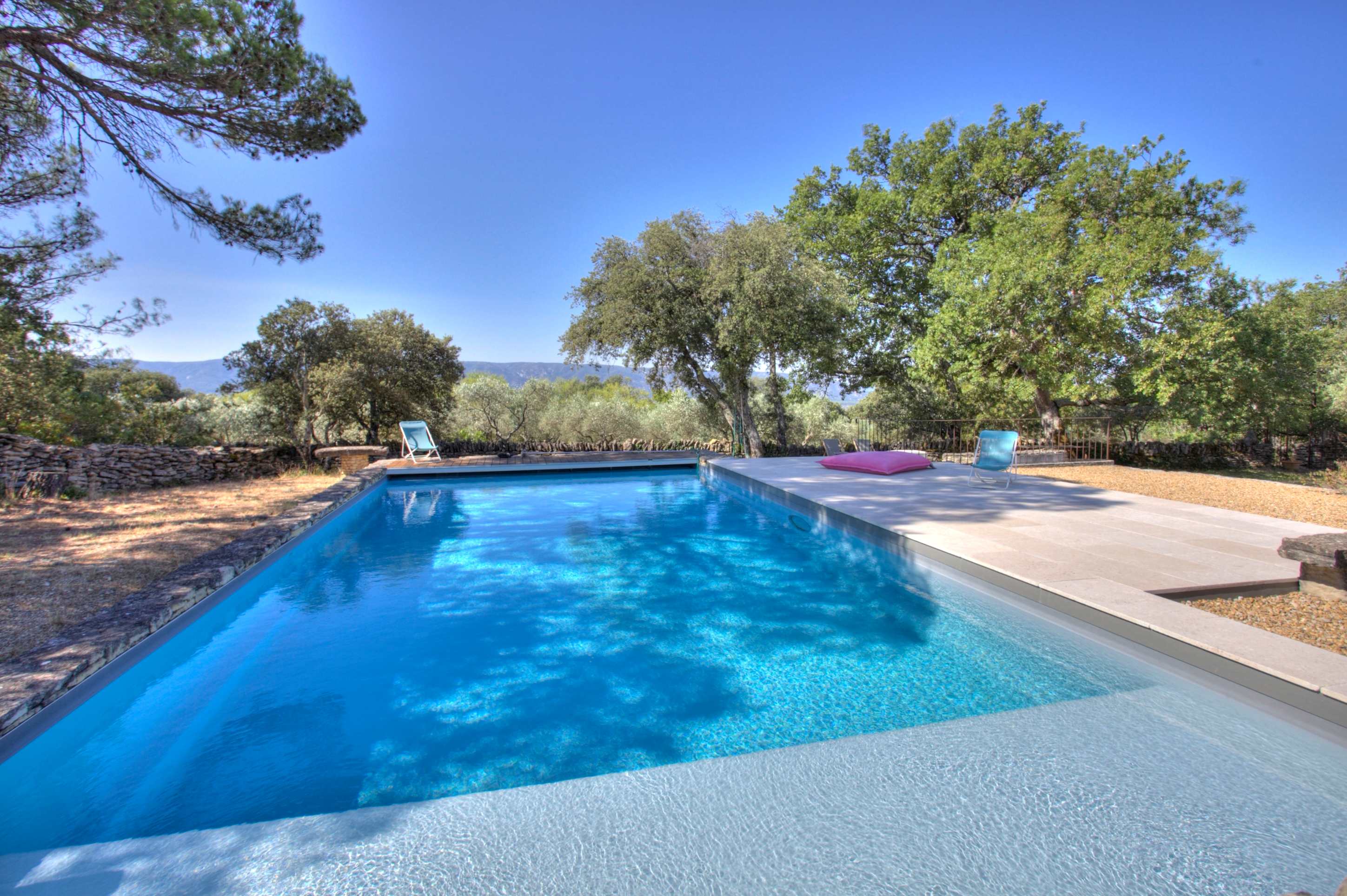 La Borie - house with pool - quiet — Gordes, Provence-Alpes-Côte d'Azur — vacation rental