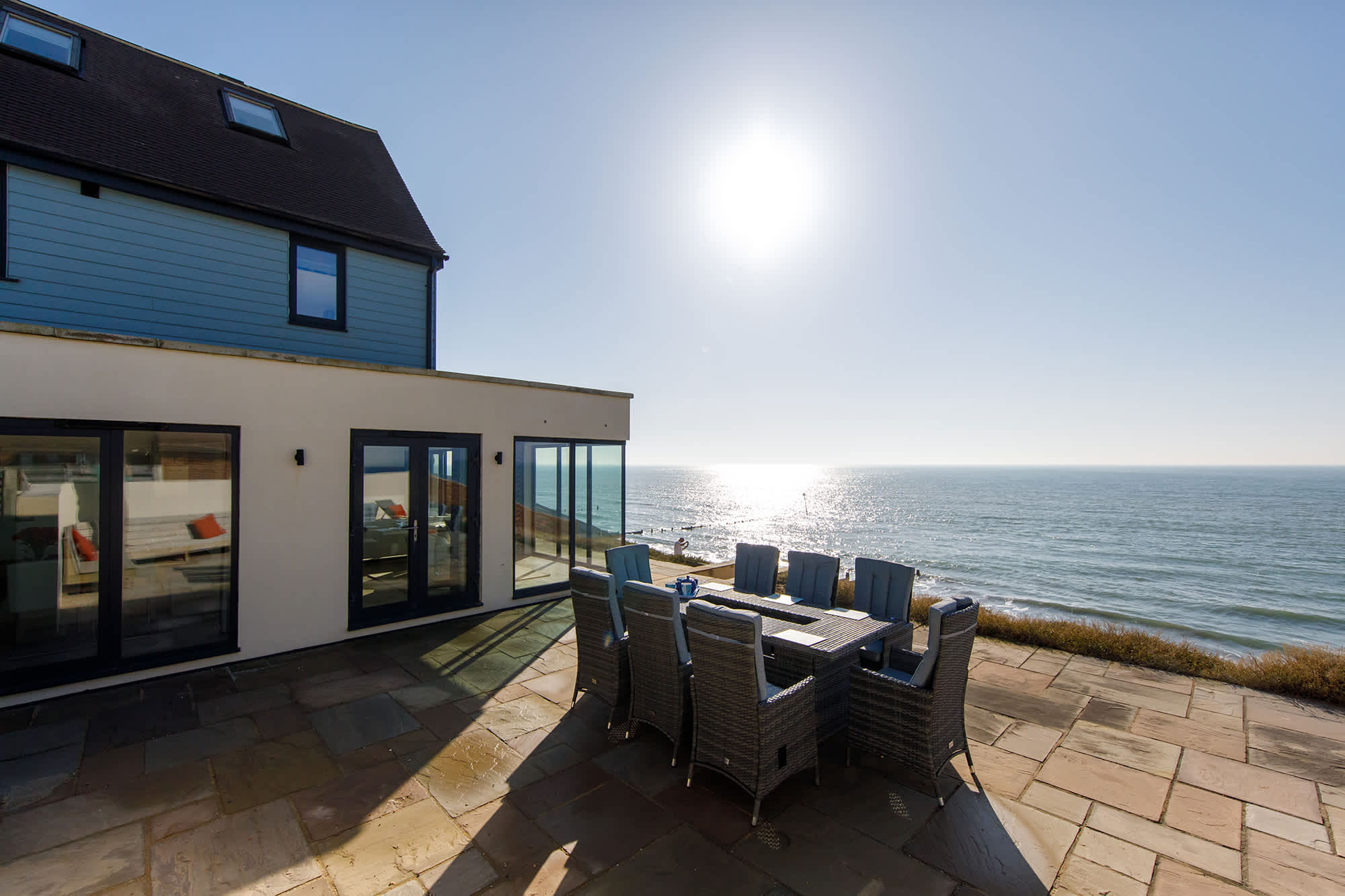 The Sea House – Ultimate Seafront Living & Sunsets